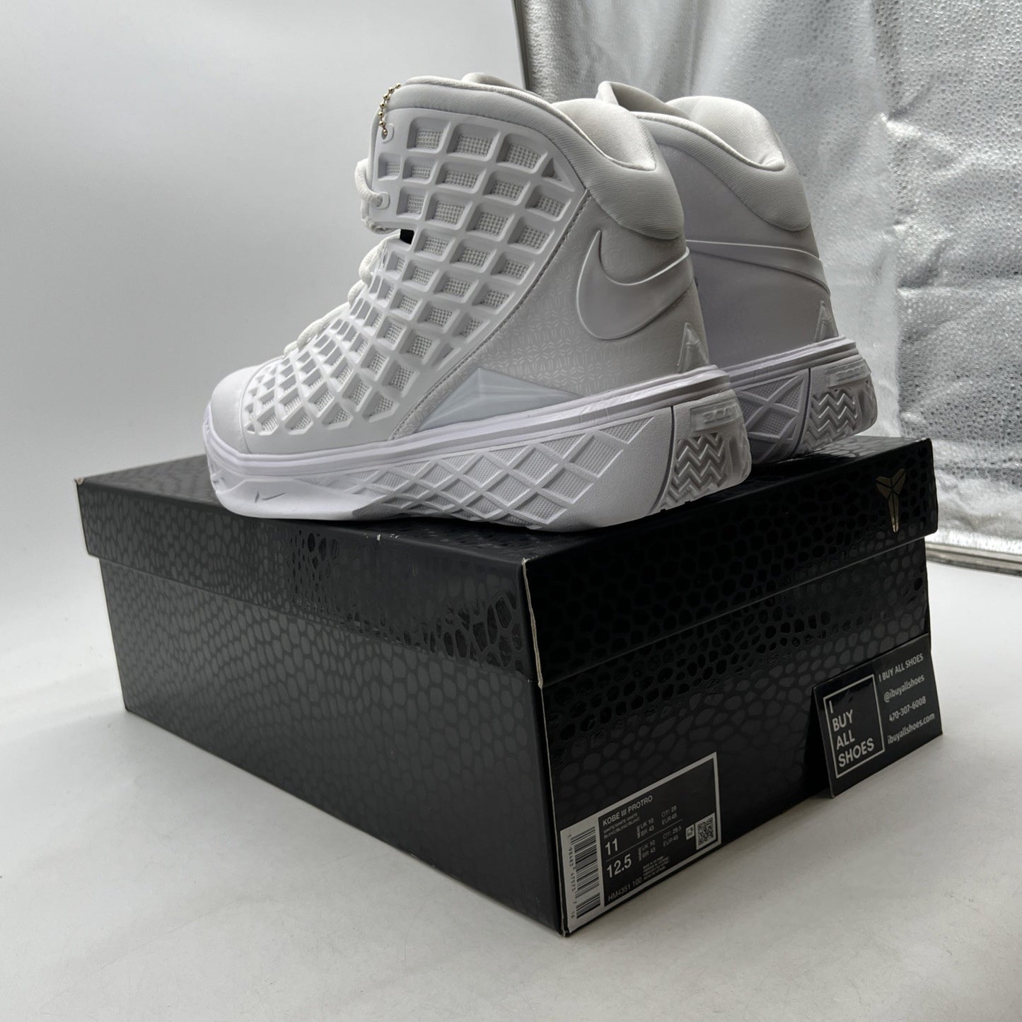 Size 11 - Nike Zoom Kobe 3 Protro Halo Basketball (HM4351-100)