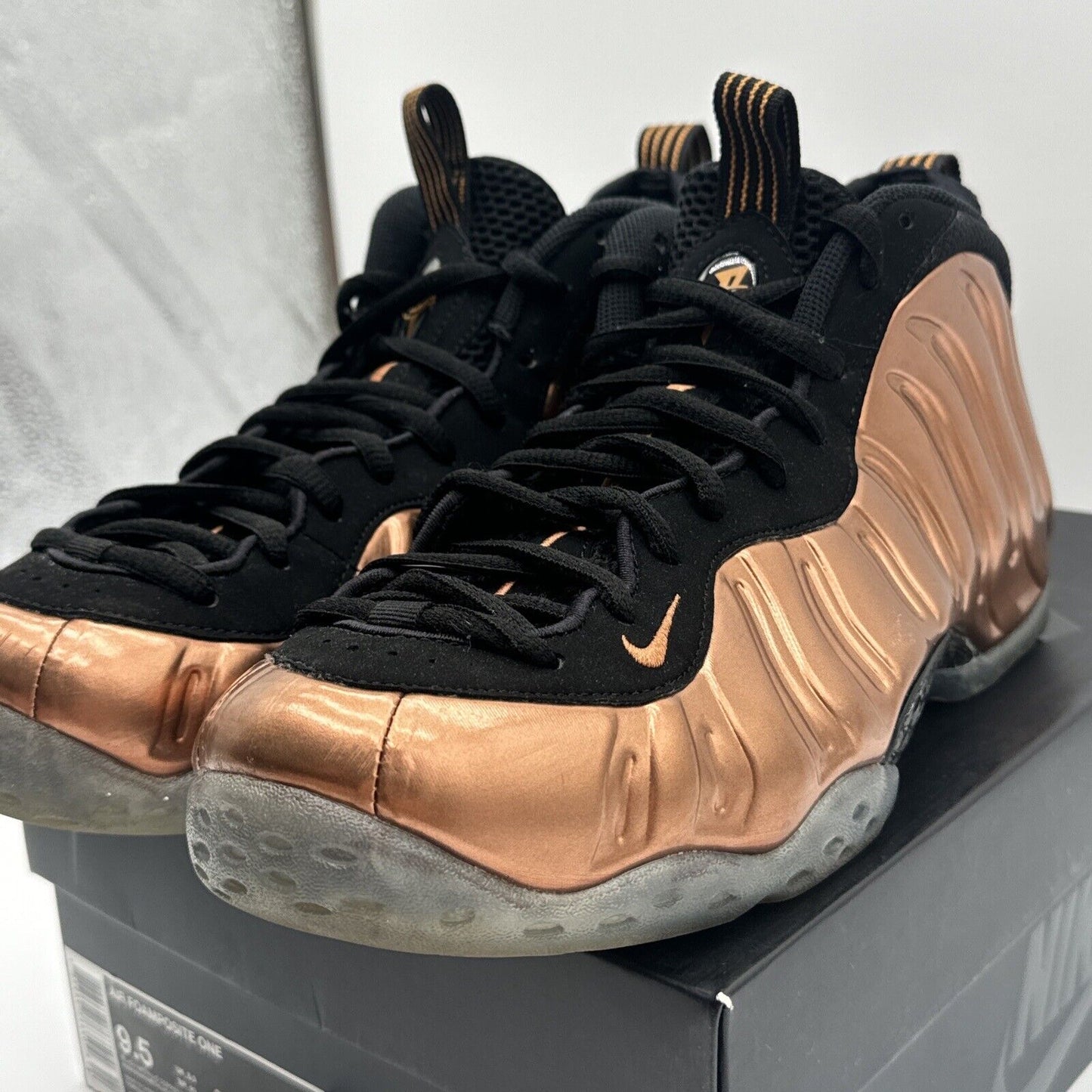 Size 9.5 - Nike Air Foamposite One Copper 2017 Carbon Icy Soles OG Box