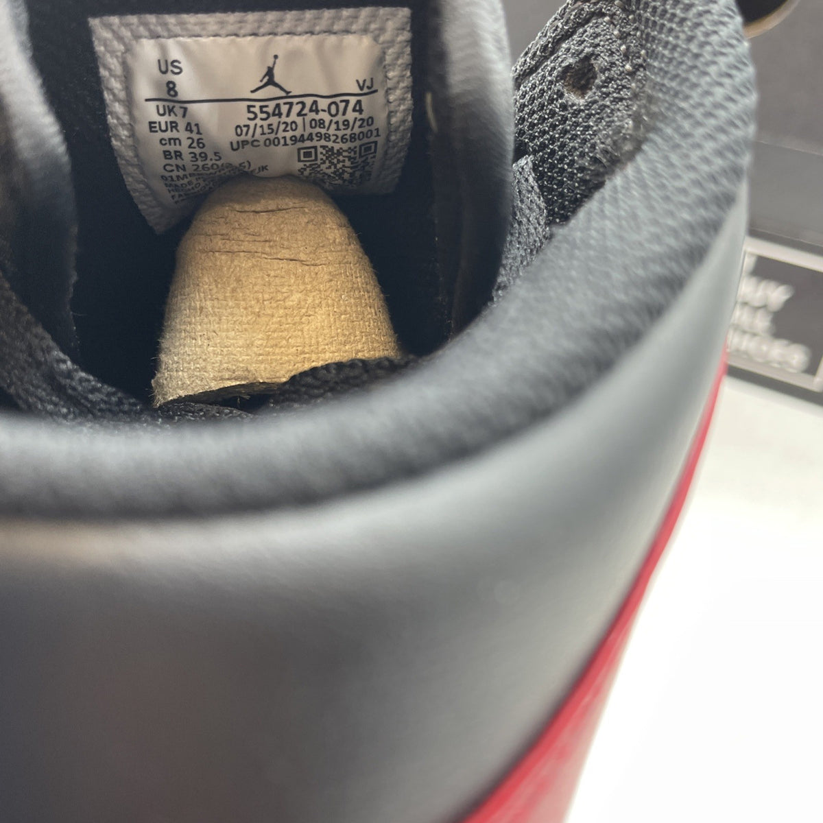 Size 8 - Air Jordan 1 Mid Banned 2020 (554724-074)