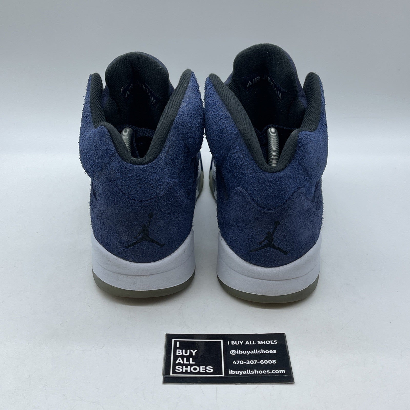 Size 10.5 - Air Jordan 5 Retro SE Midnight Navy Suede (FD6812-400)