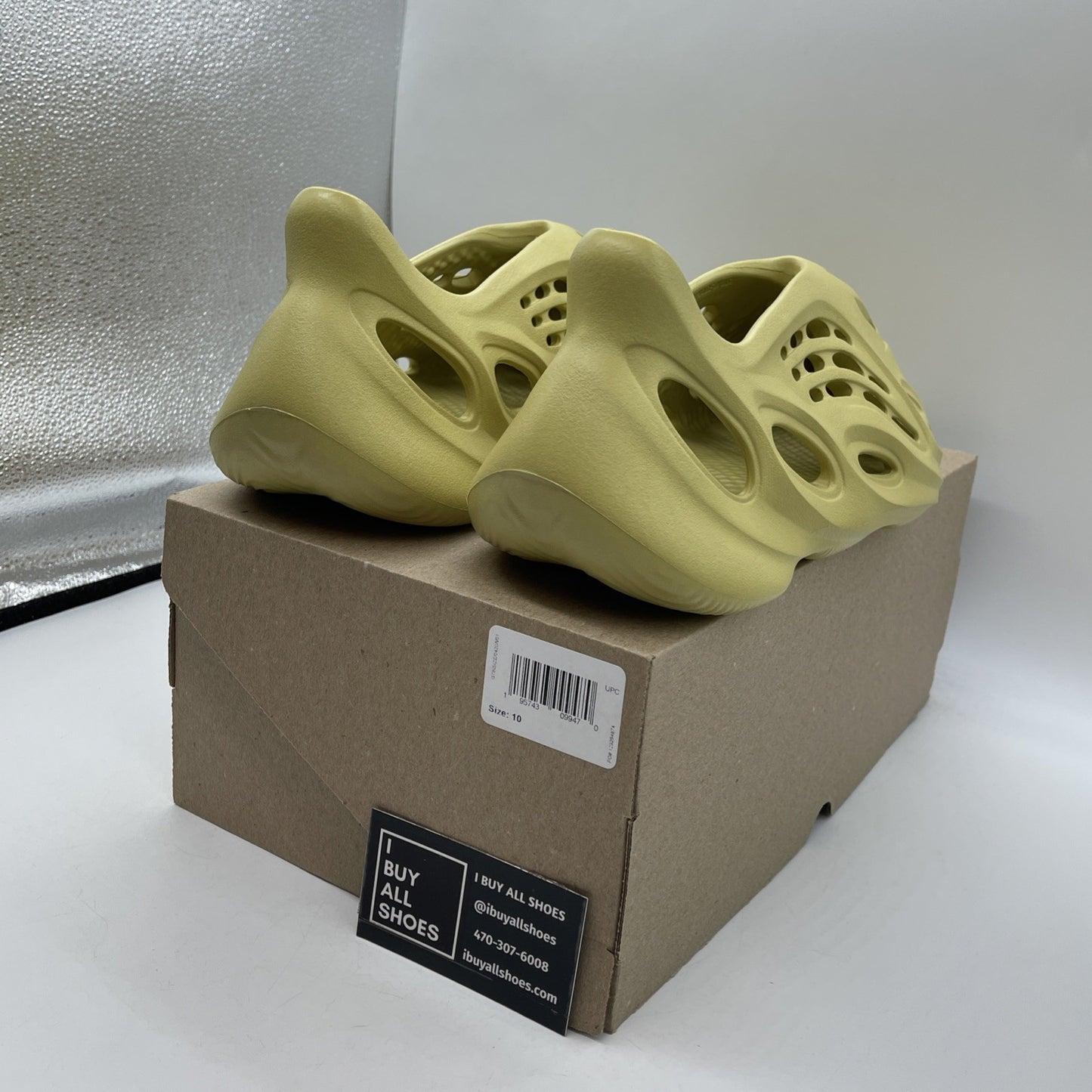 Size 10 - Adidas Yeezy Foam Runner Sulfur Yellow  (GV6775)