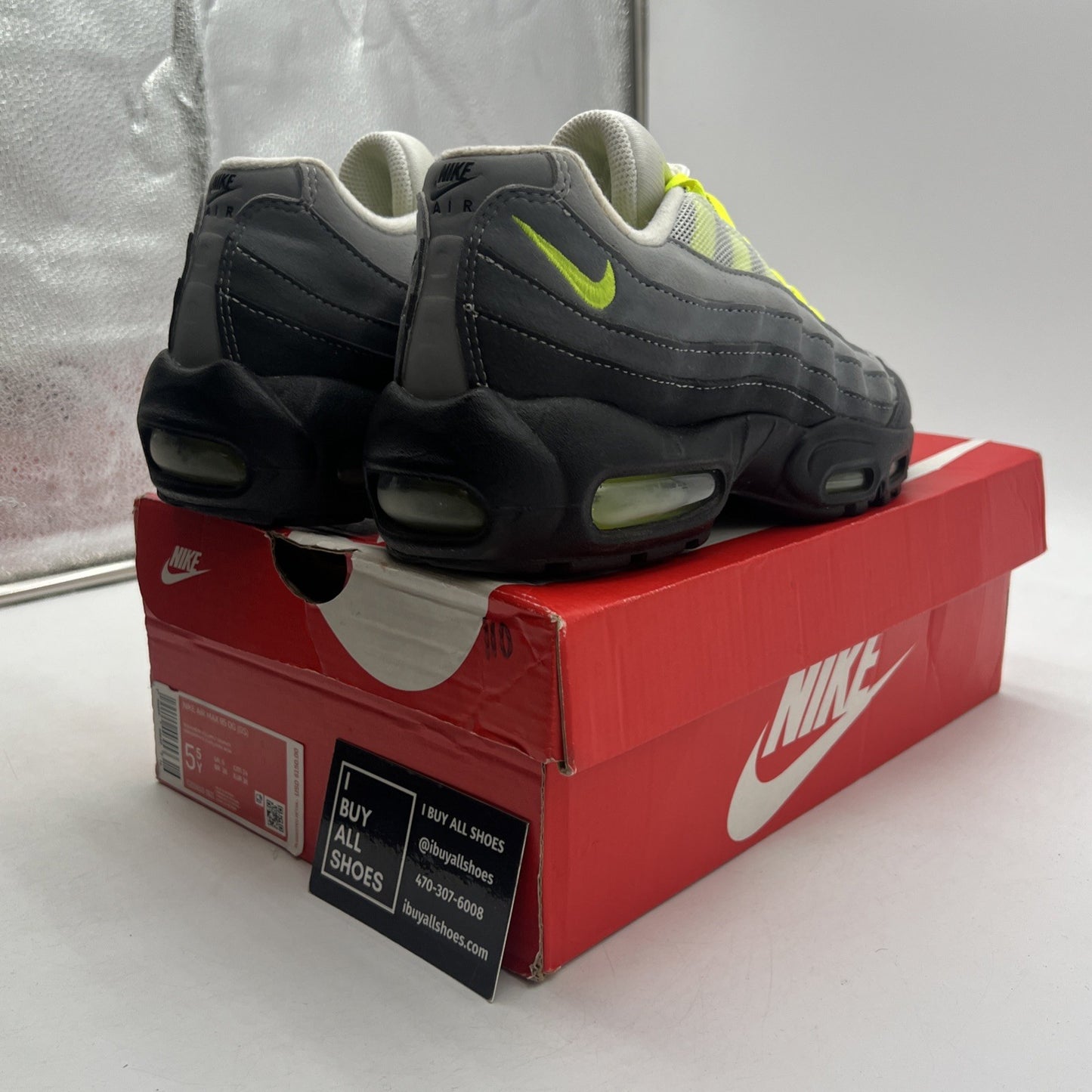 Size 5.5Y - Nike Air Max 95 OG 2020 Neon (CZ0910-001)