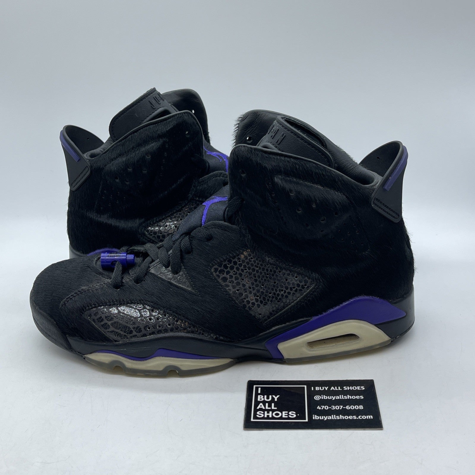 Size 10.5 - Social Status x Air Jordan 6 Retro Pony Hair Suede (AR2257-005)