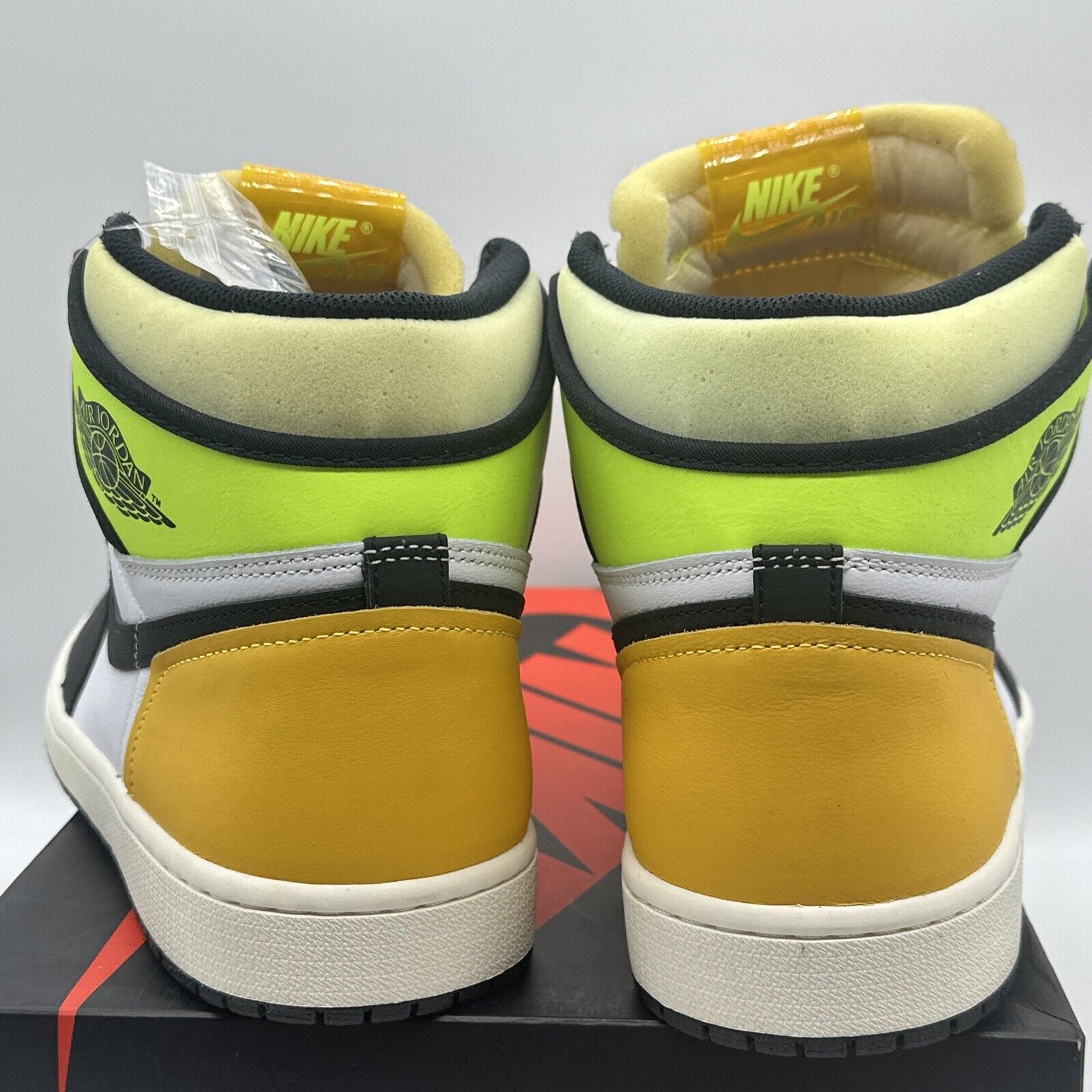 Size 13 - Jordan 1 Retro High OG Volt Gold New Yellow Foam Tennis Bring Shoes