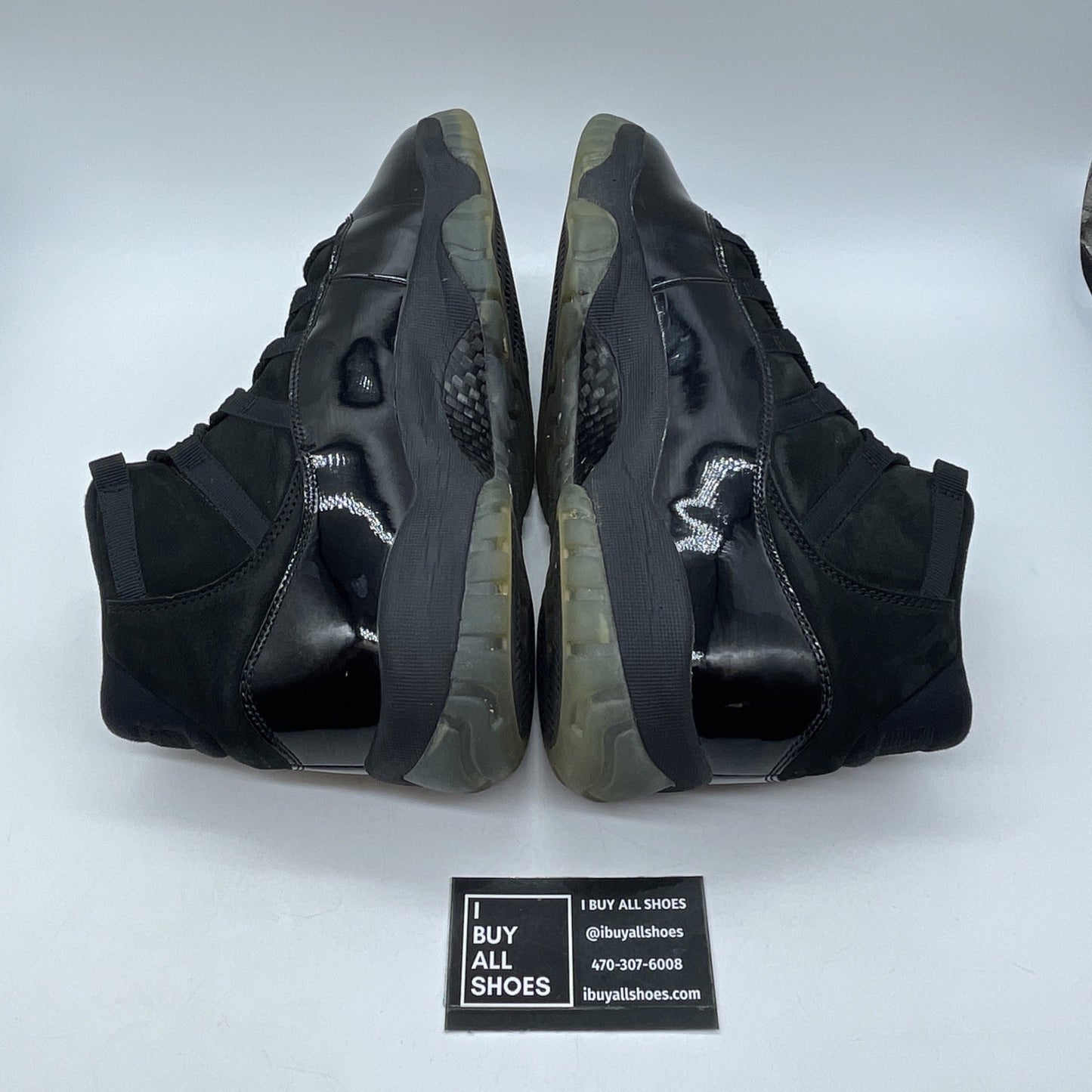 Size 11 - Jordan 11 Retro Cap and Gown Black Suede Leather (378037-005)