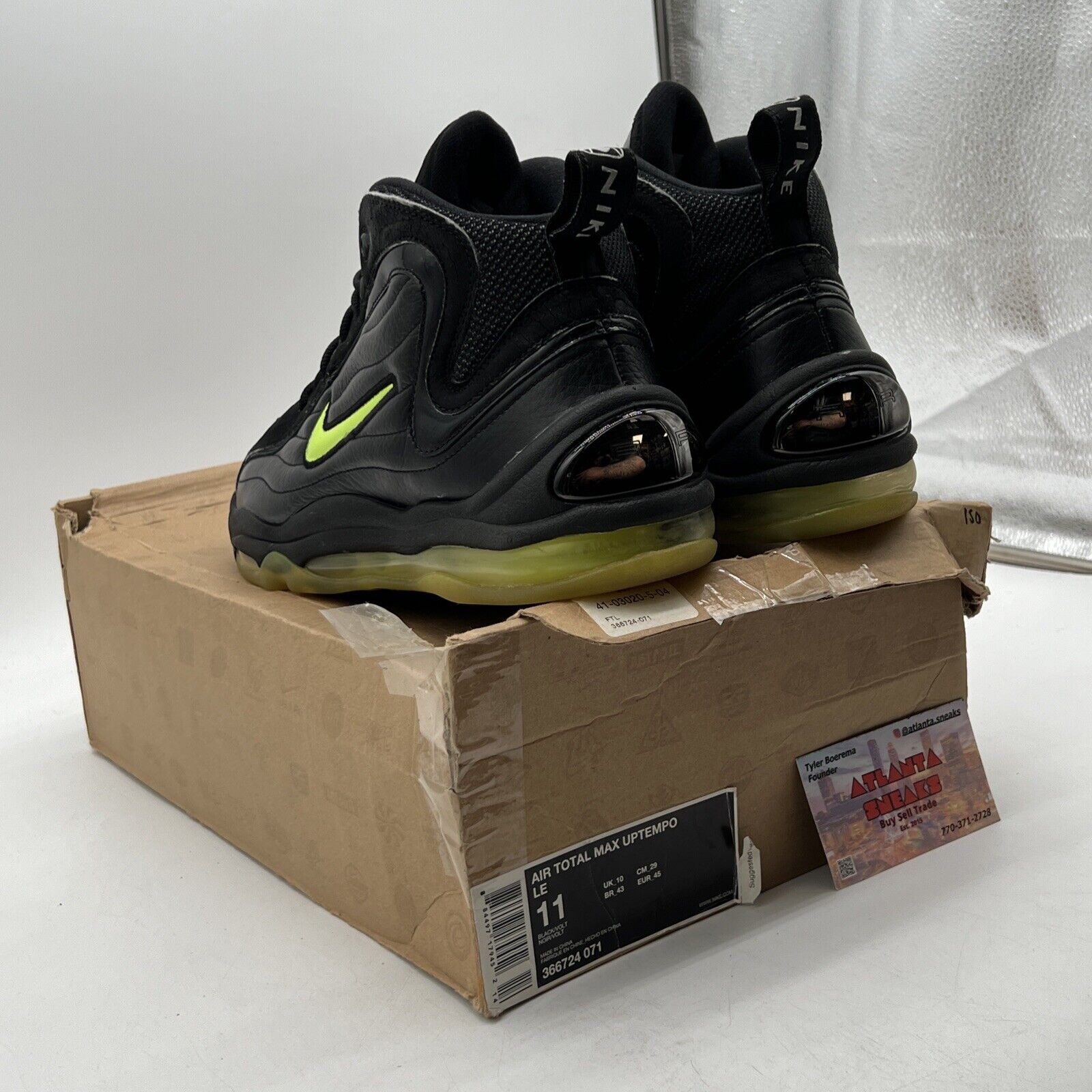 Size 11 - Nike Air Total Max Uptempo LE Black Volt Leather (366724-071)