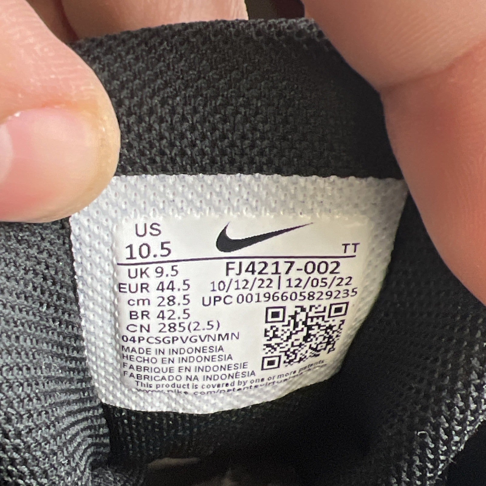 Size 10.5 - Nike Air Max 95 Black University Blue (FJ4217-002) 2023