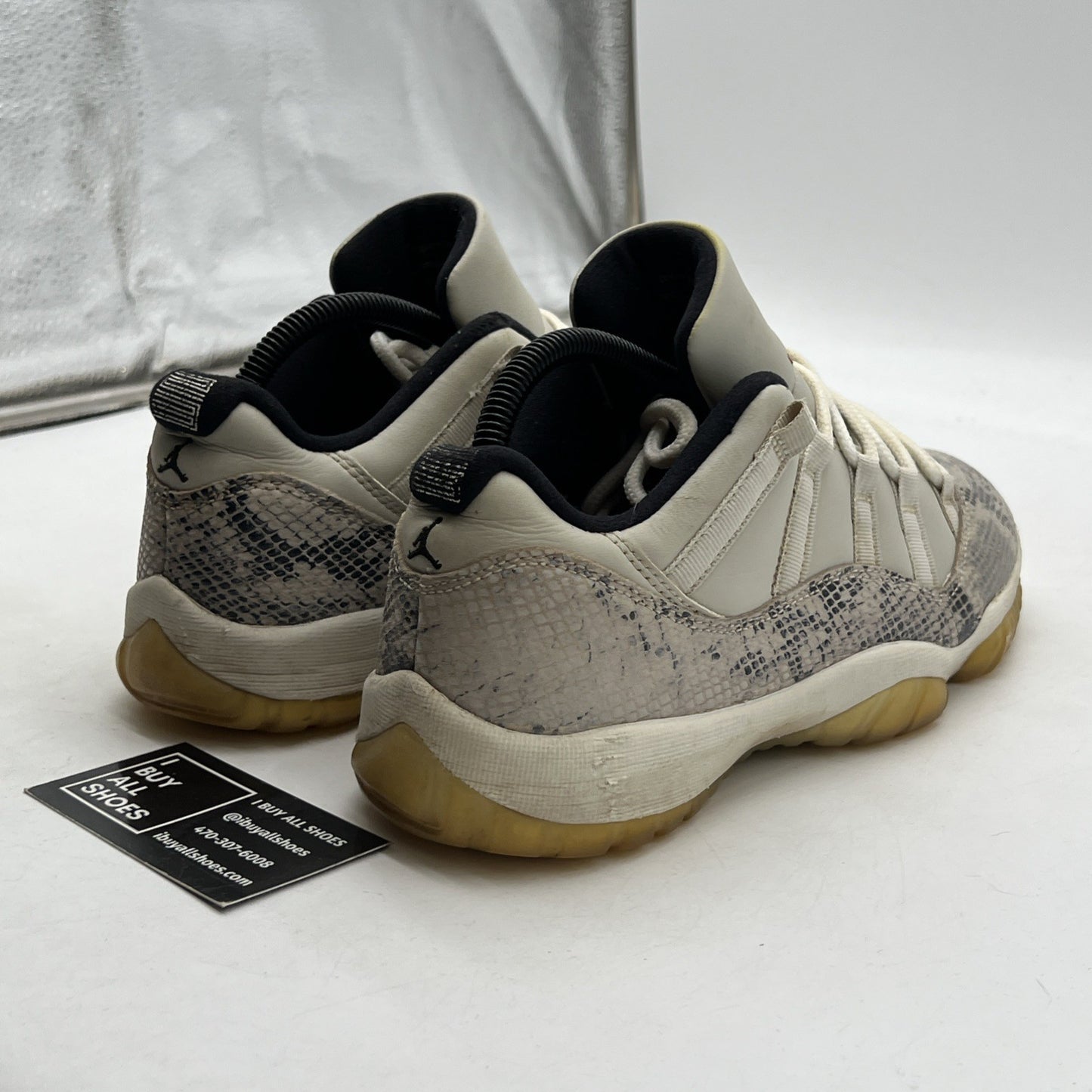 Size 8 - Air Jordan 11 Retro Low Light Bone Snakeskin (CD6864-002)