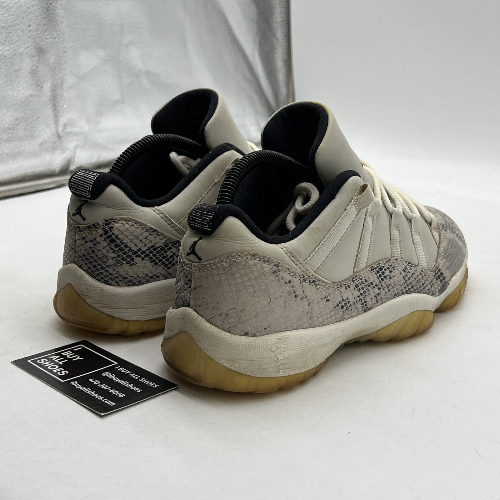 Size 8 - Air Jordan 11 Retro Low Light Bone Snakeskin (CD6864-002)