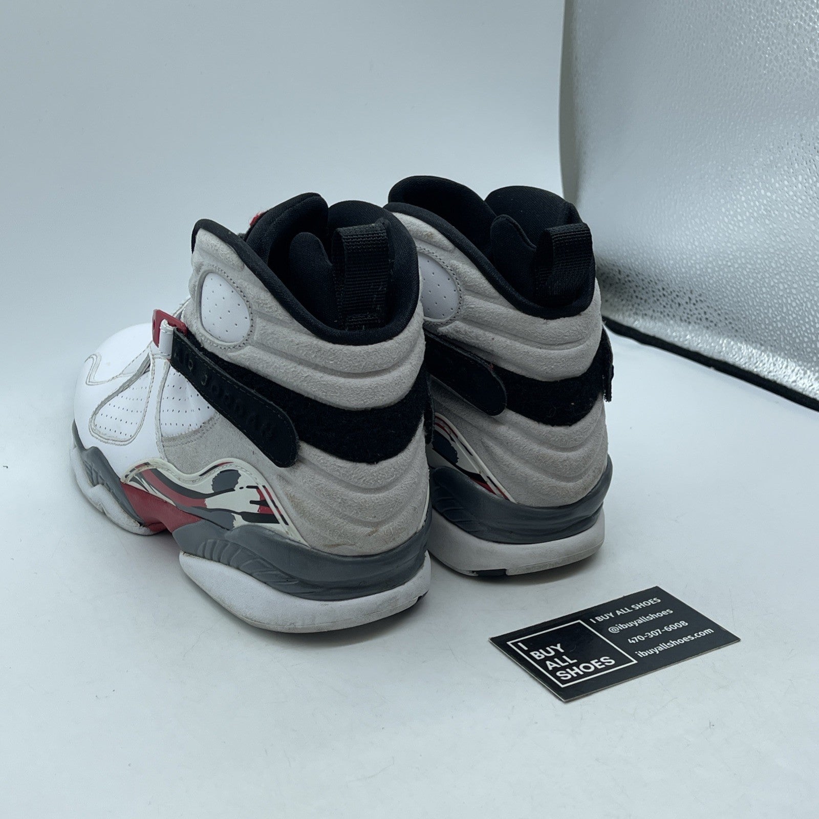 Size 9 - Jordan 8 Retro White 2013 Grey Suede Leather (305381-103)
