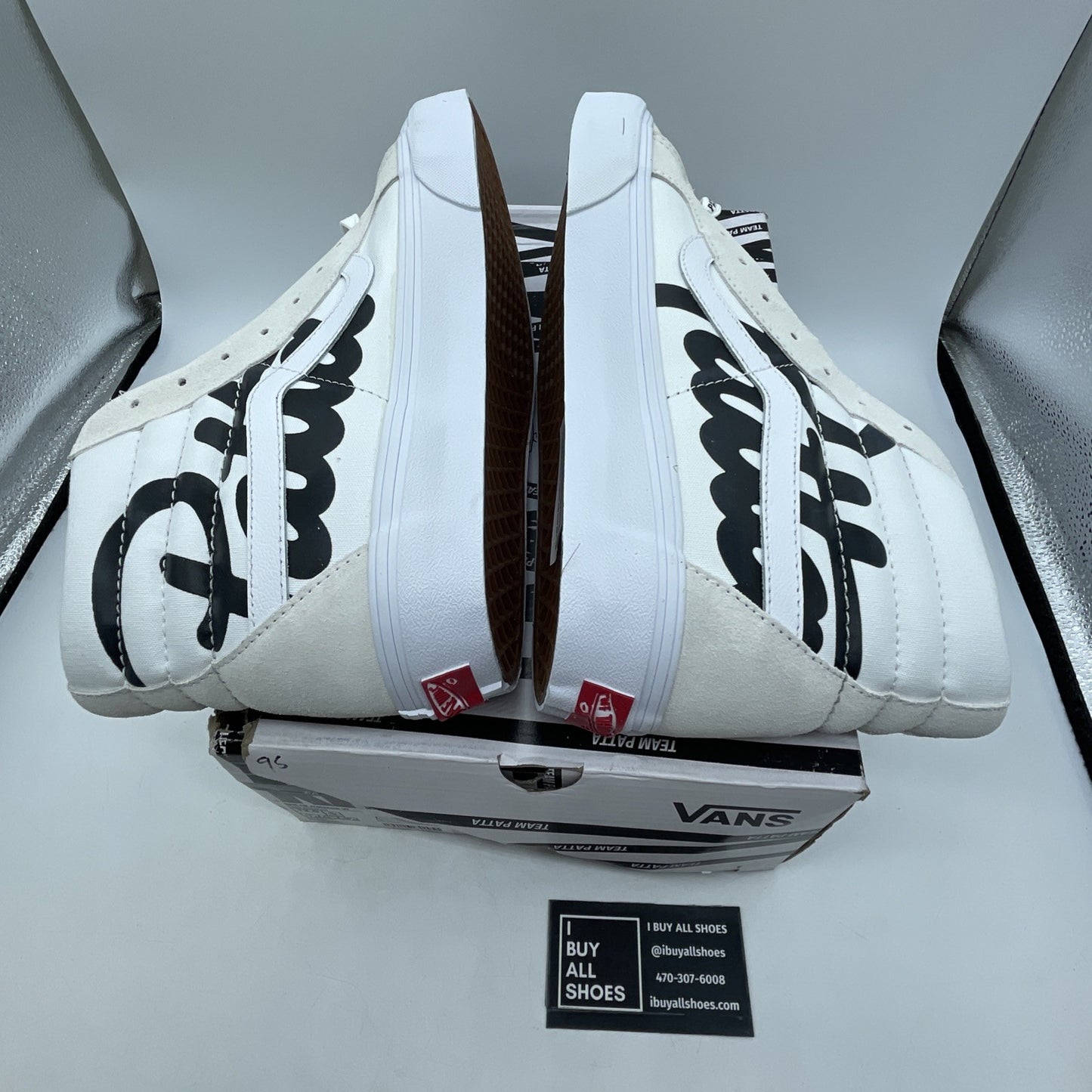 Size 12 - VANS x Patta Sk8-Hi Canvas Mean Eyed Cat White (VN0ABVH5WW)