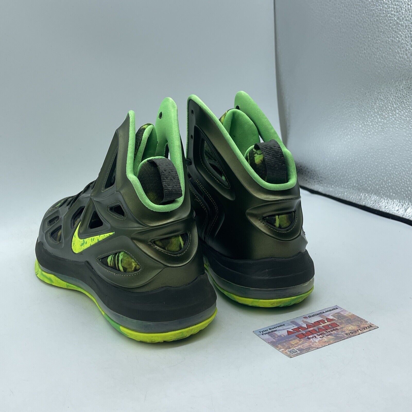 Size 10 - Nike Hyperposite 2 Rough Green Yellow Suede Leather (653466-373)