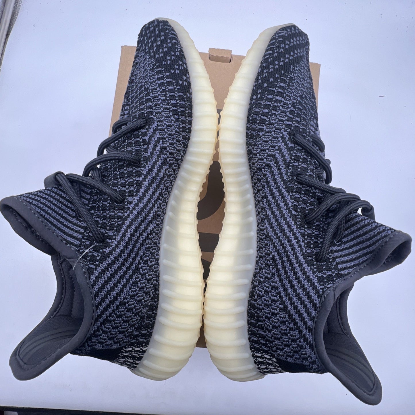 Size 10.5 - adidas Yeezy Boost 350 V2 Low Carbon (FZ5000)