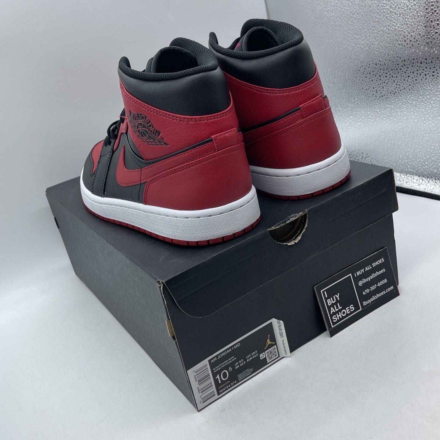 Size 10.5 - Air Jordan 1 Mid Banned 2020 (554724-074)