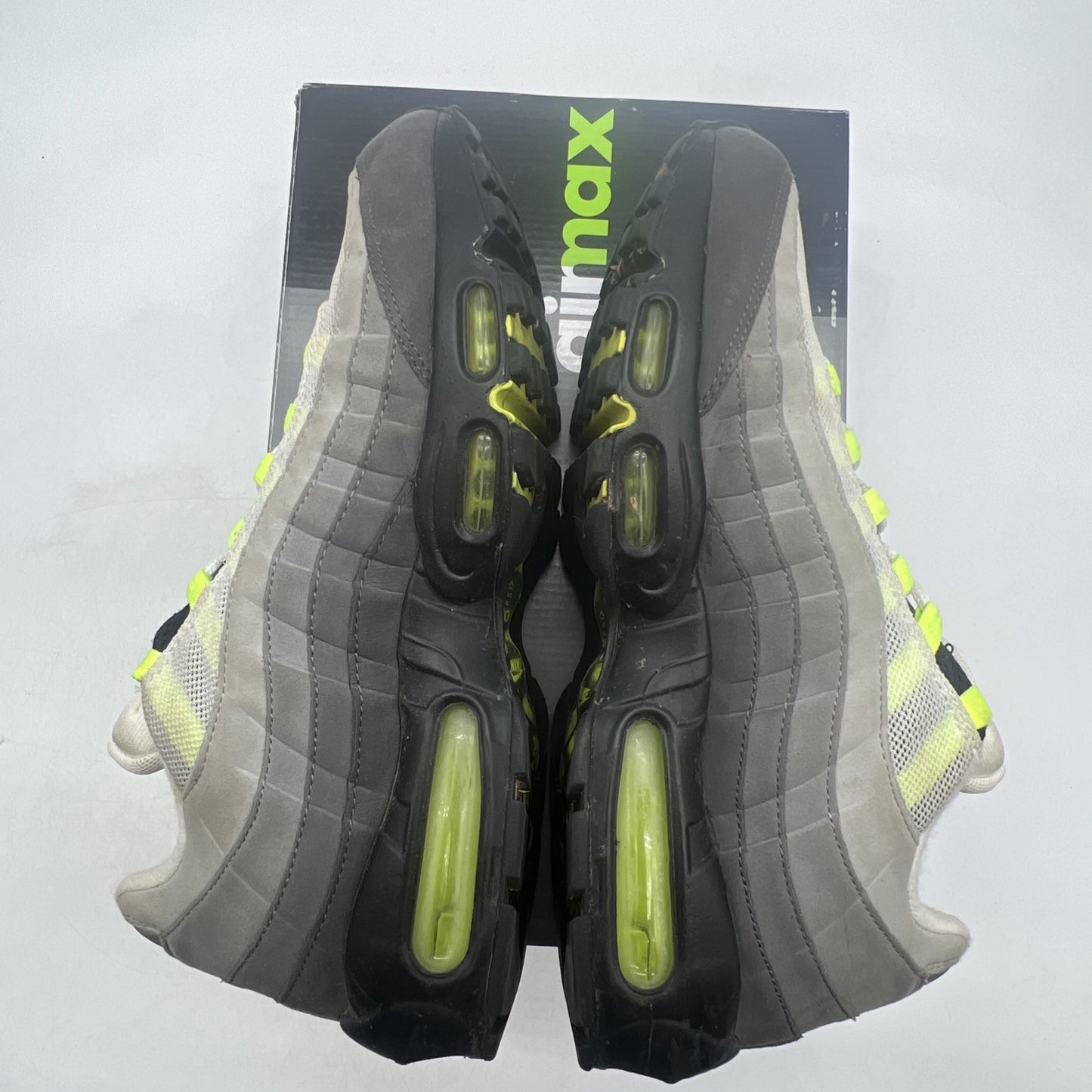 Size 10.5 - Nike Air Max 95 OG 2015 Neon (554970-071)