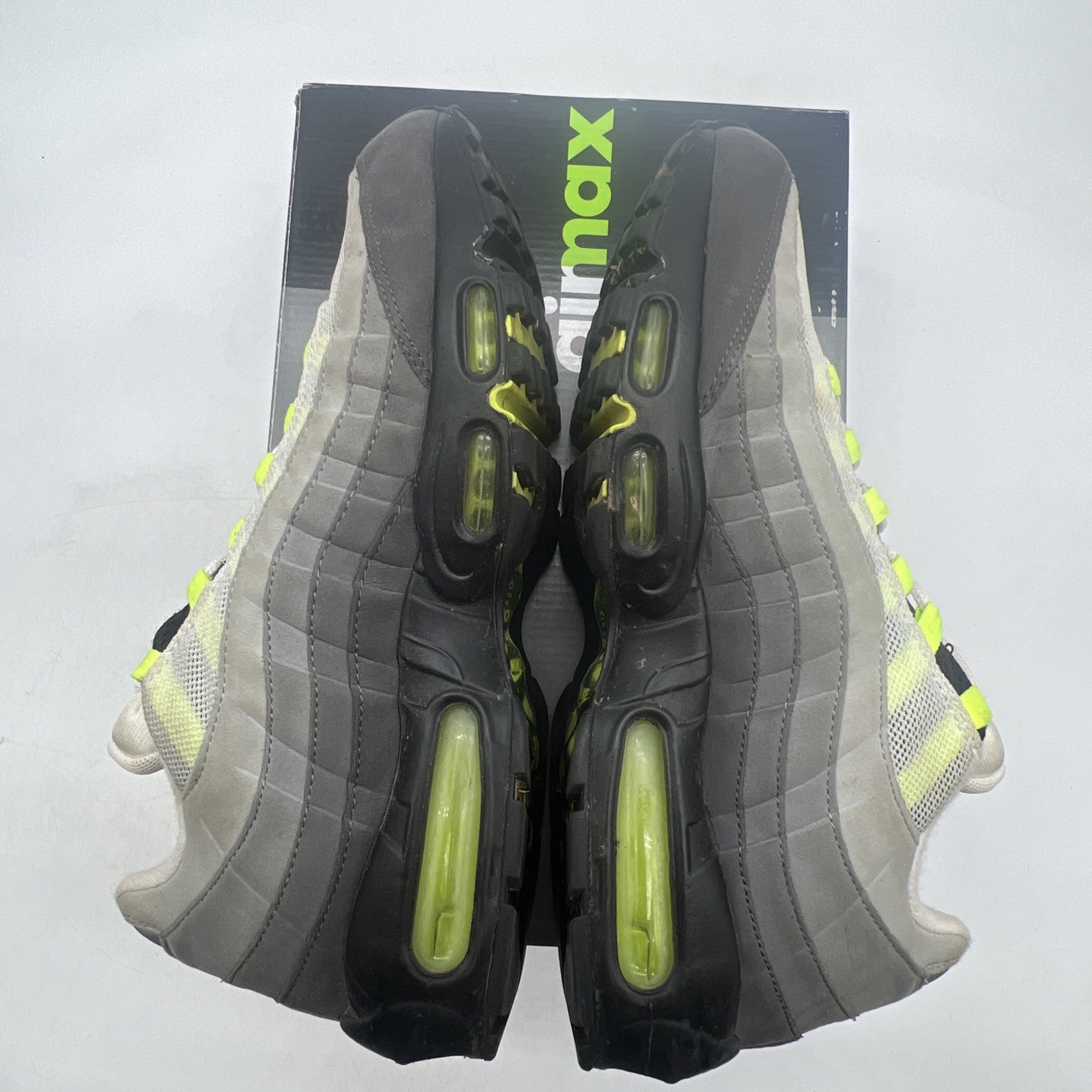 Size 10.5 - Nike Air Max 95 OG 2015 Neon (554970-071)