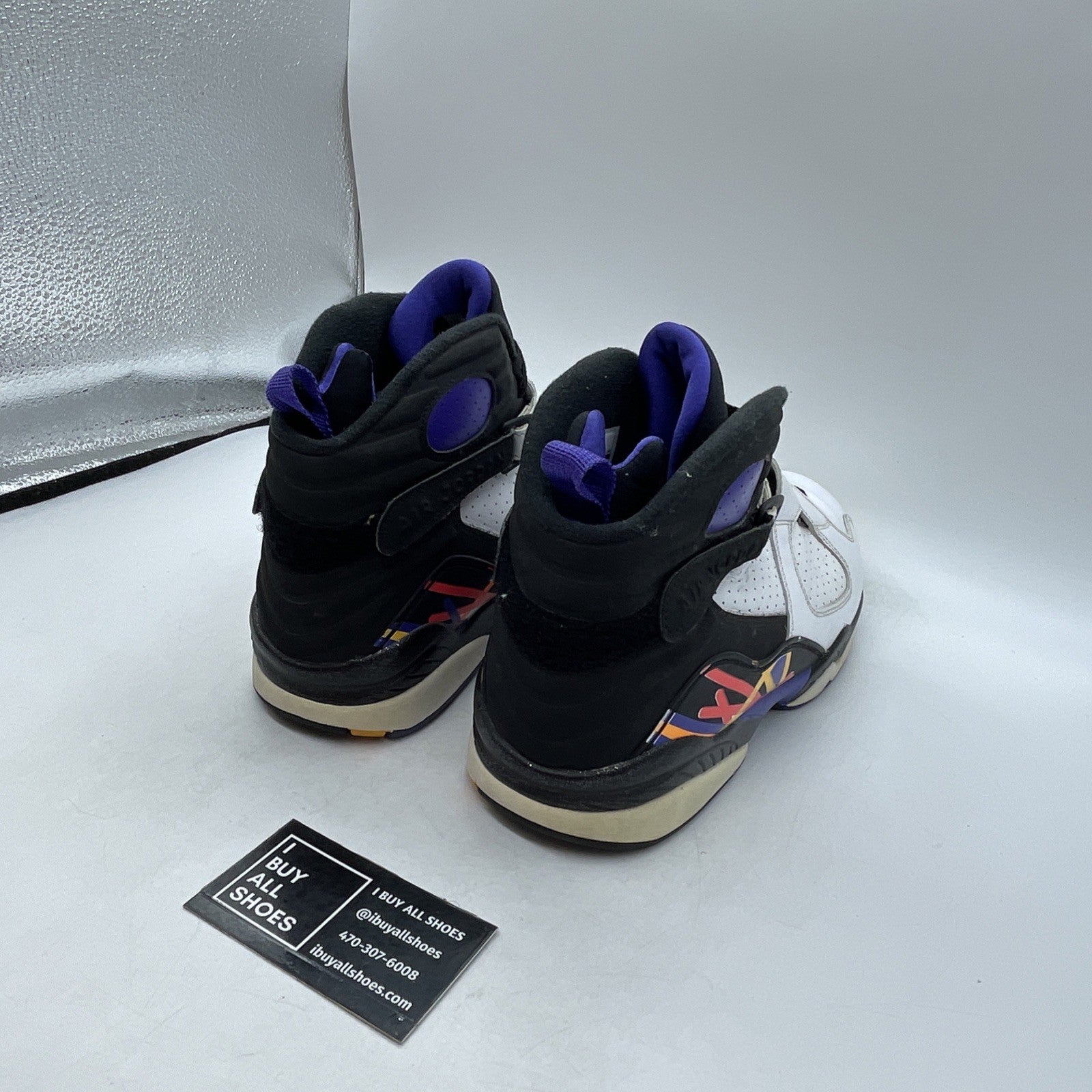 Size 11 - Air Jordan 8 Three-Peat (305381-142)