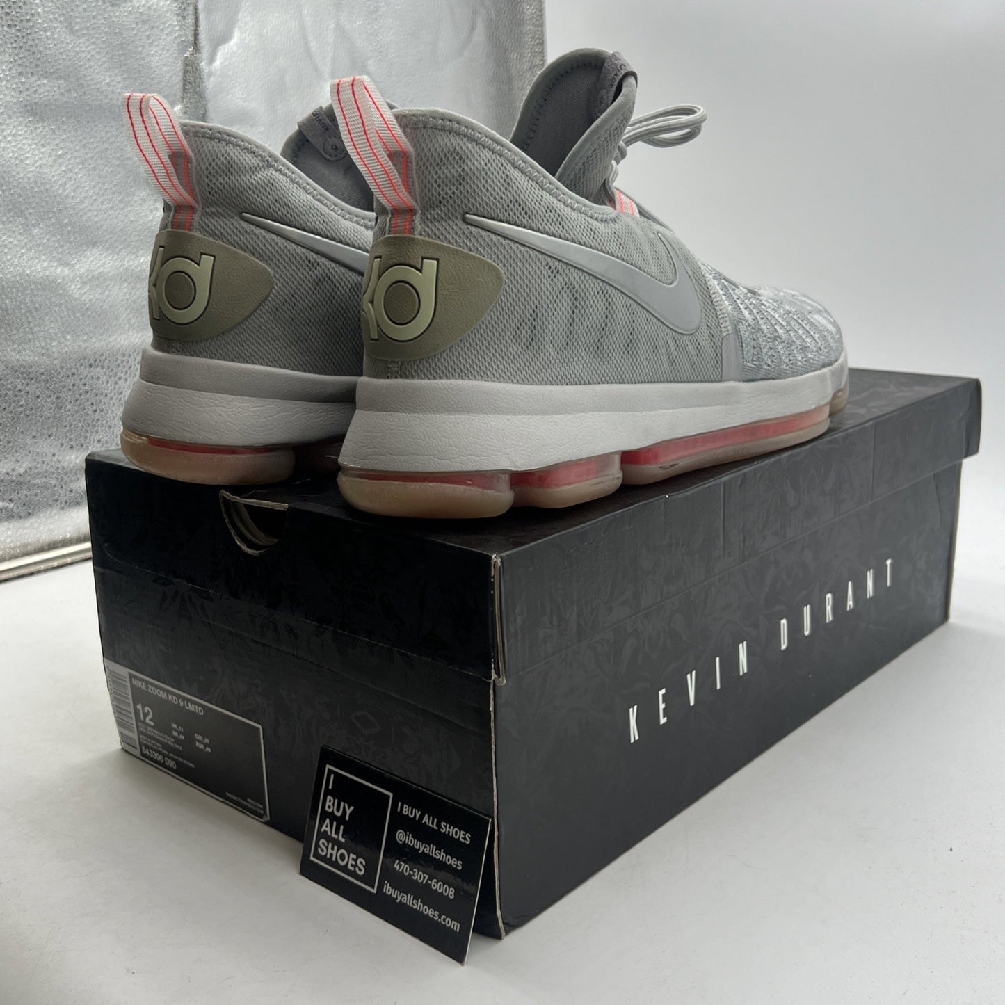Size 12 - Nike KD 9 Pre-Heat - (843396-090)