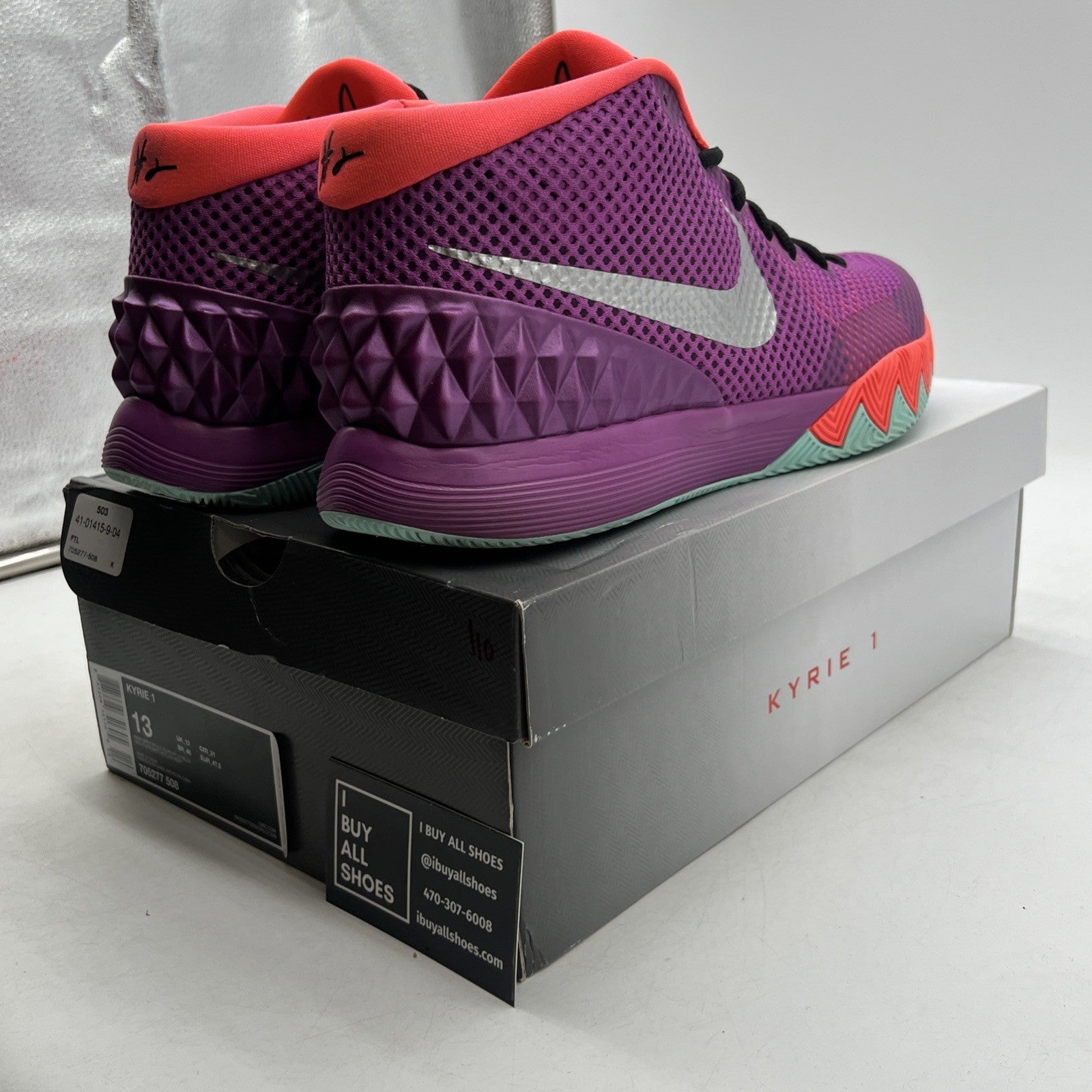 Size 13 - Nike Kyrie 1 Easter - (705277-508)