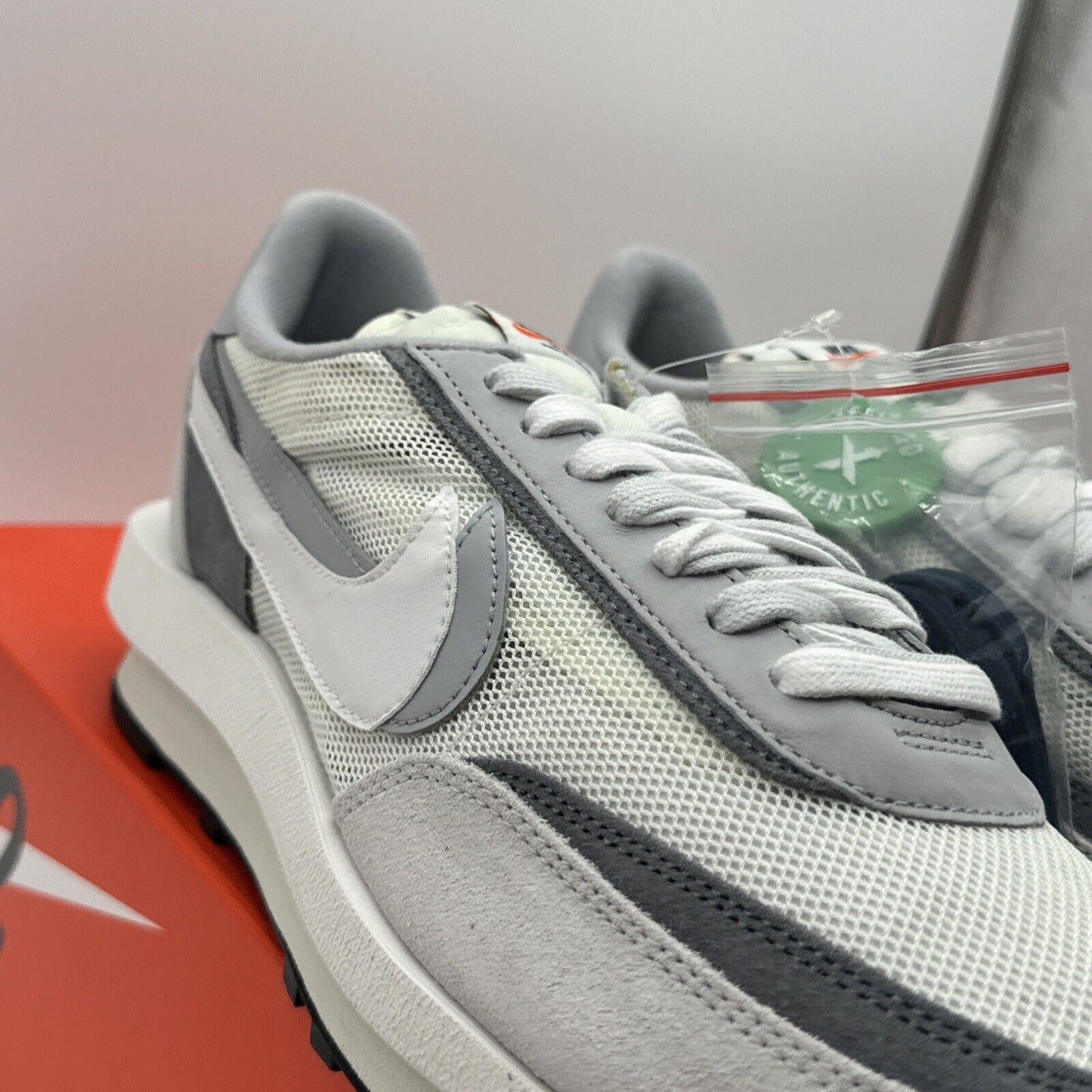 Size 11.5 - Nike LDWaffle x Sacai Summit White 2019 Grey Suede White Netting