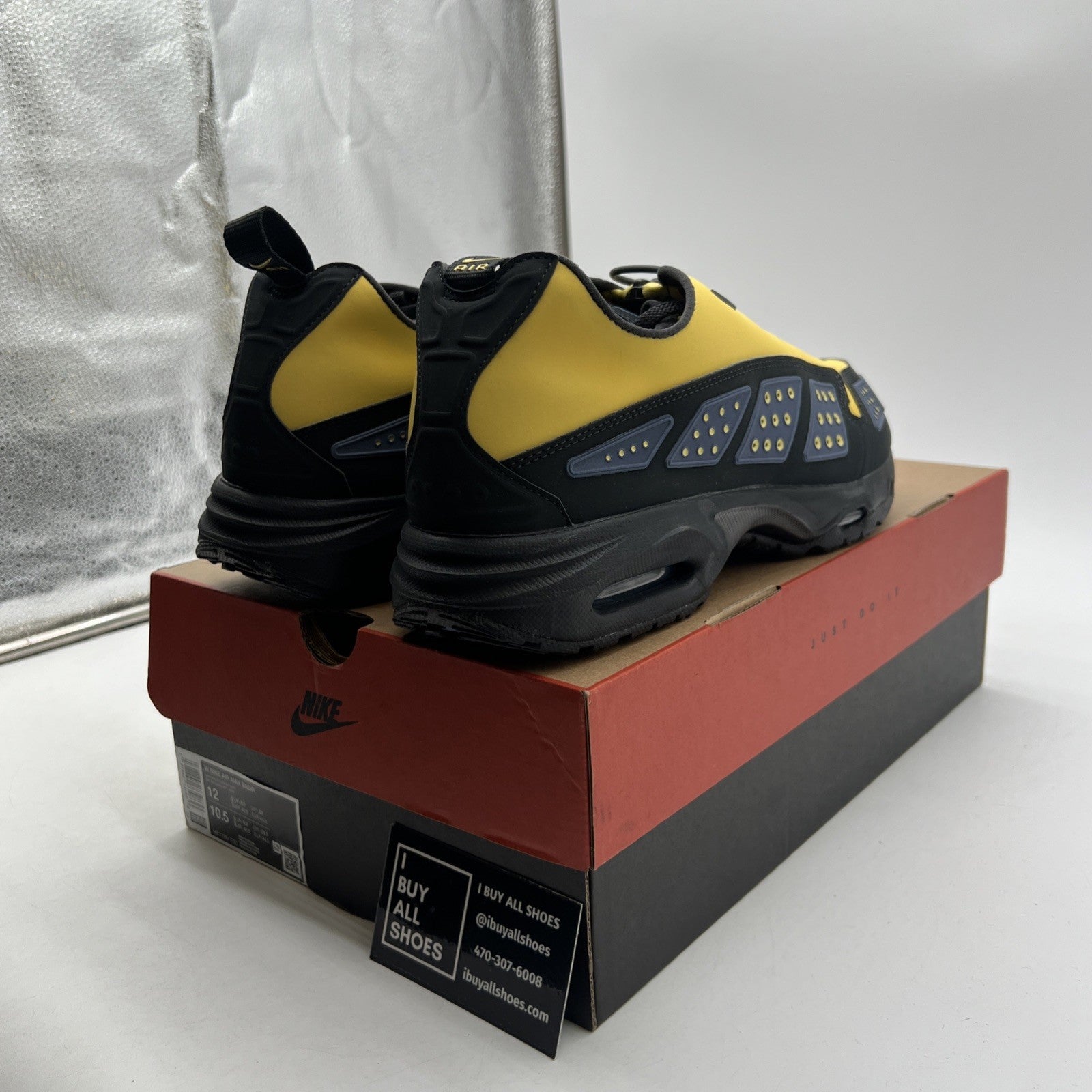 Size 12 - Nike Air Sunder Max Saturn Gold W (HF1199-700)