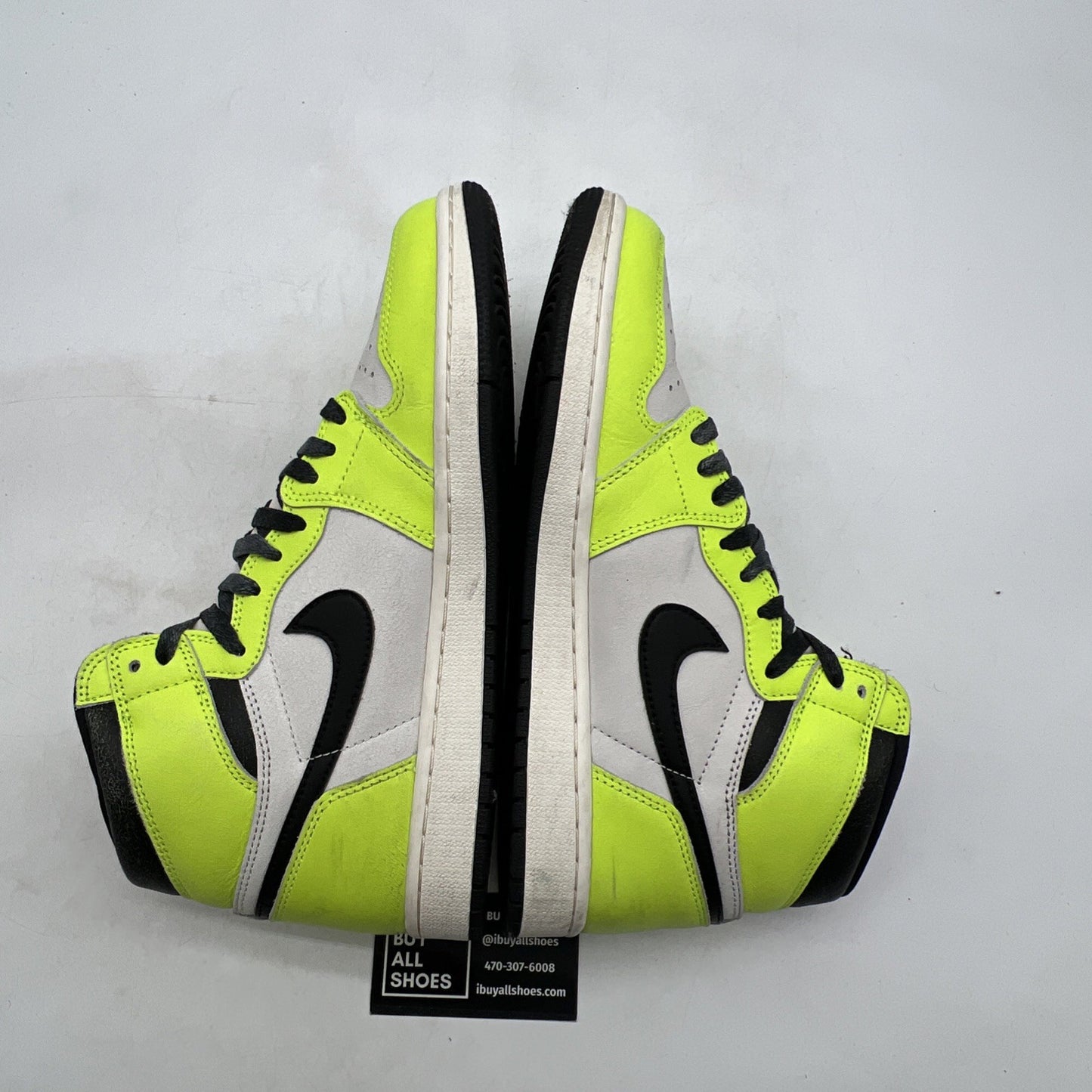Size 10 - Air Jordan 1 Retro High OG Visionaire (555088-702)