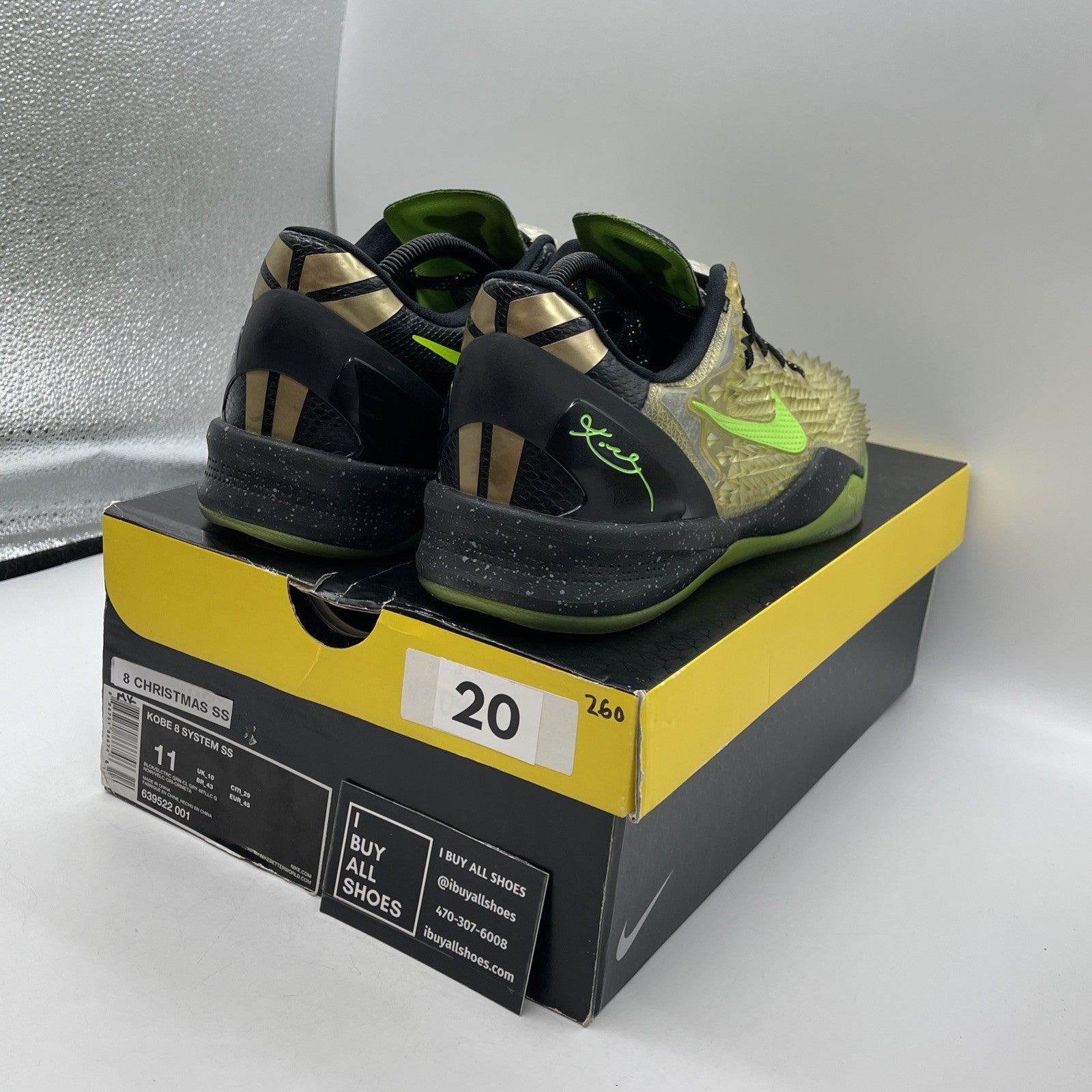 Size 11 - Nike Kobe 8 SS Christmas (639522-001)