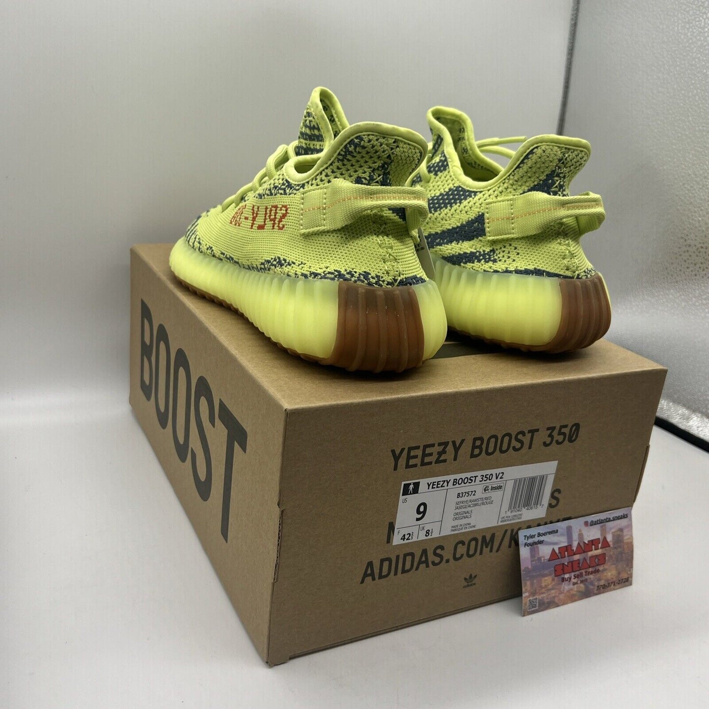 Size 9 - adidas Yeezy Boost 350 V2 Low Semi Frozen Yellow Brand New Og All DS