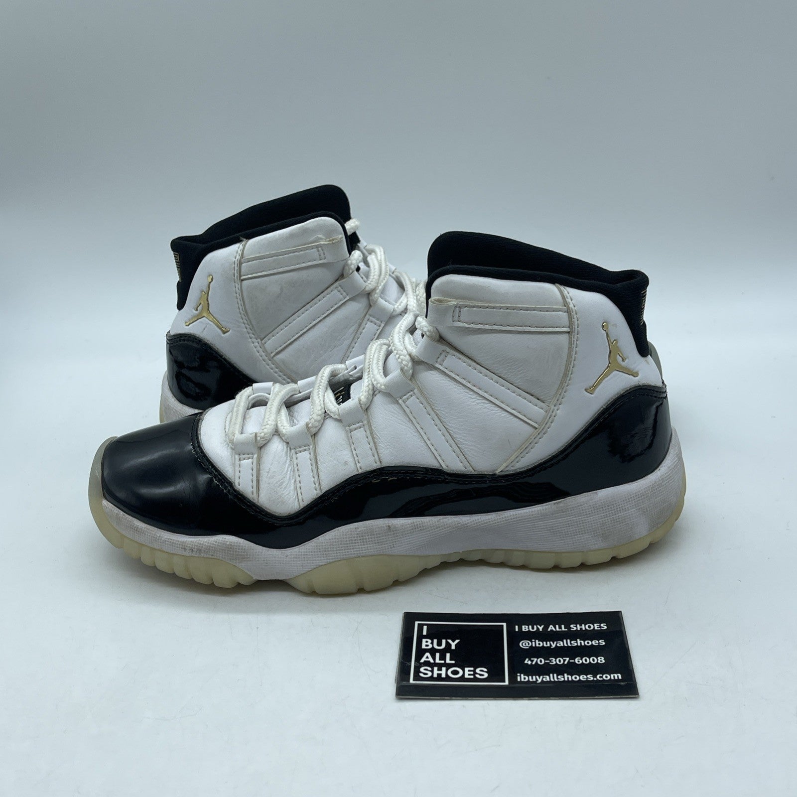 Size 7Y (GS) - Jordan 11 Retro Mid DMP White Black Leather (378038-170)