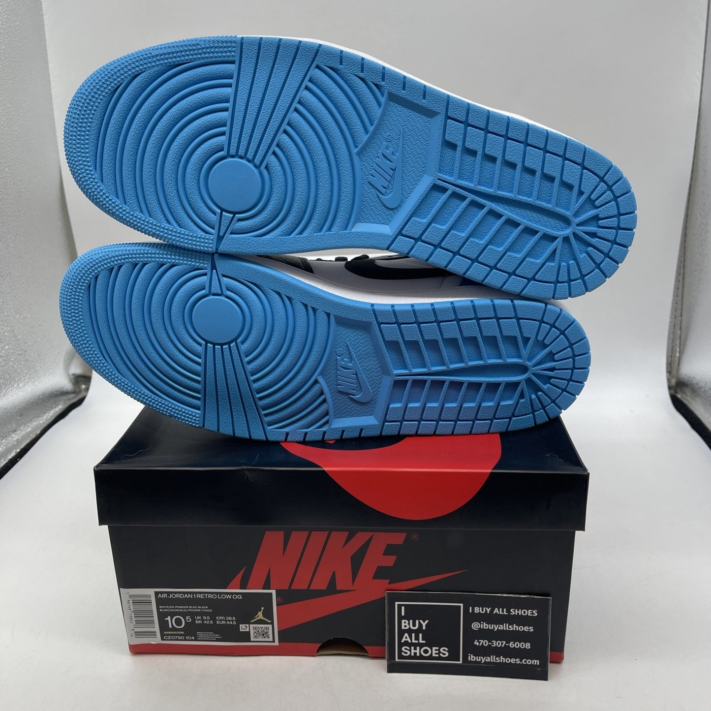Size 10.5 - Air Jordan 1 Retro OG Low UNC (CZ0790-104)