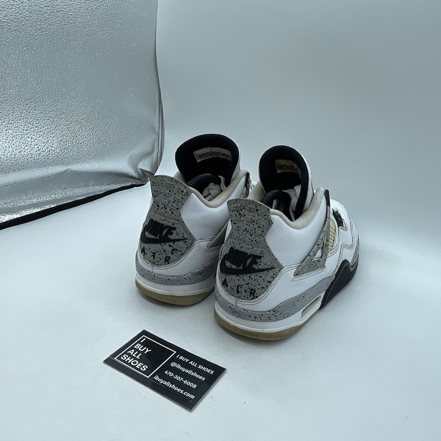 Size 8.5 - Air Jordan 4 Retro OG Mid White Cement (840606-192)