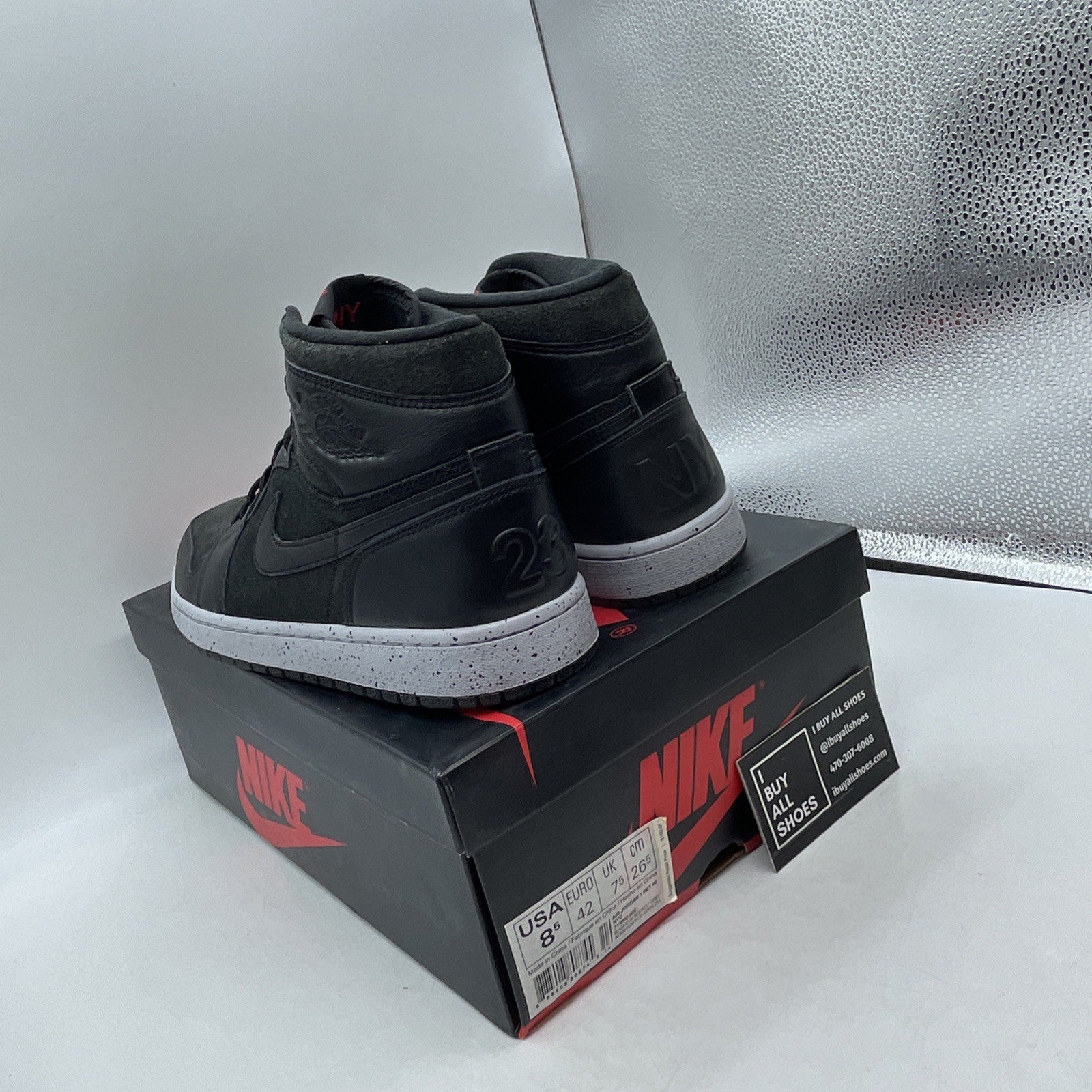 Size 8.5 - Air Jordan 1 Retro NYC High 23NY. (715060-002)