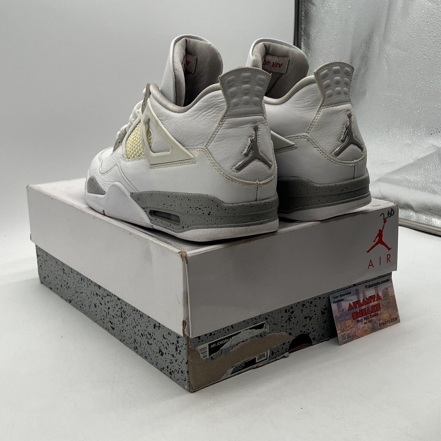 Size 11.5 - Jordan 4 Retro Mid White Oreo Grey (CT8527-100)