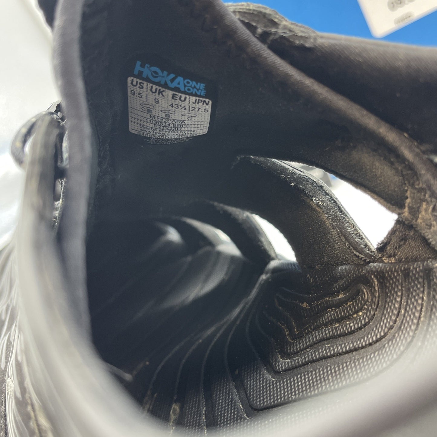 Size 9.5 - Hoka One One Hopara Black (1106534)