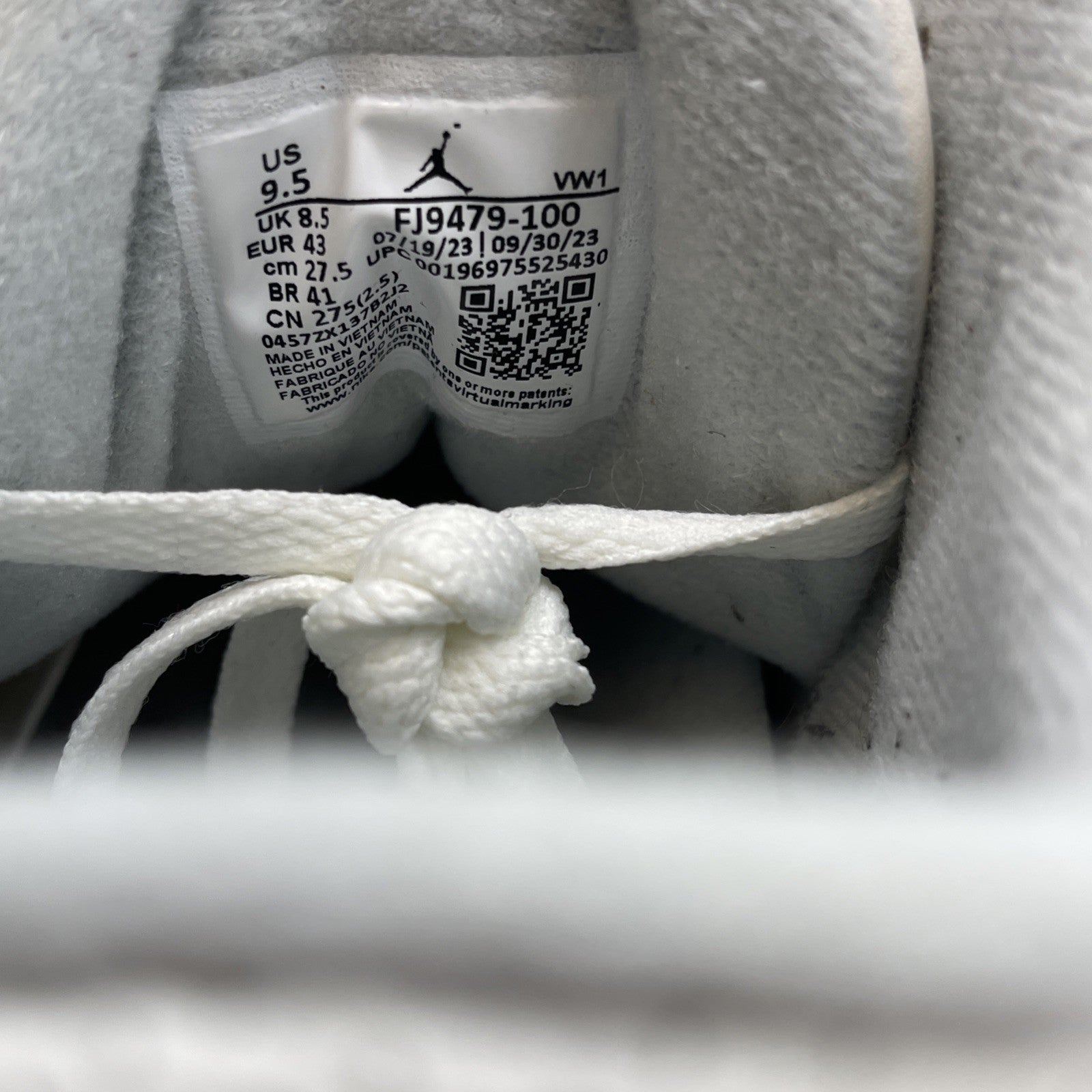 Size 9.5 - Air Jordan 3 Retro Craft Ivory/Grey White Leather (FJ9579-100)