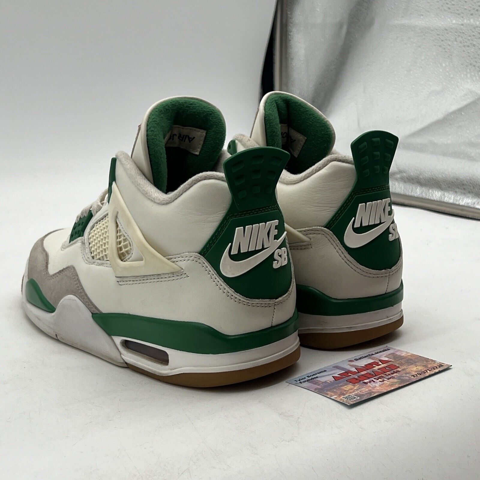 Size 8 - Air Jordan 4 Retro SP x Nike SB Mid Pine Green (DR5415-103)