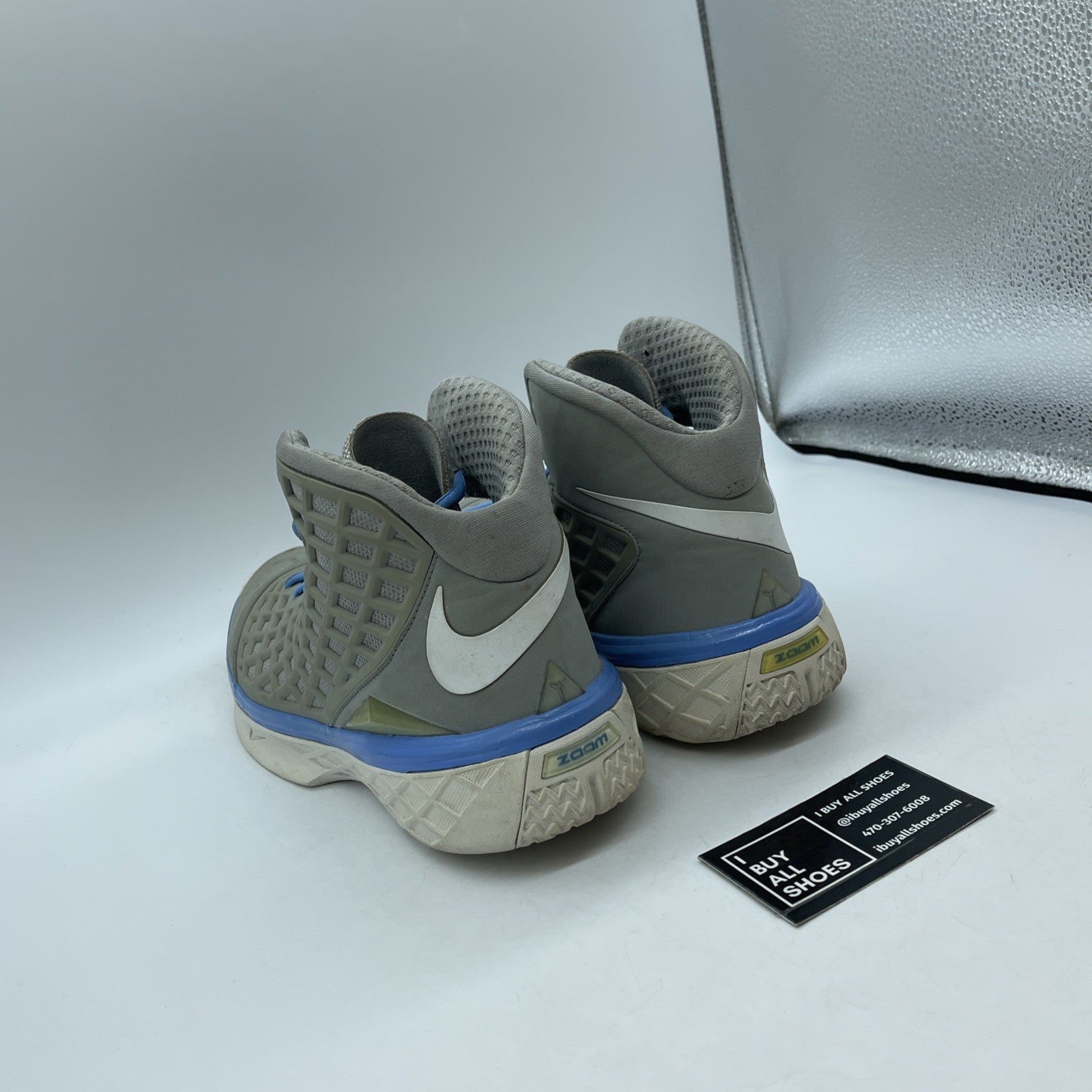Size 9 - Nike Zoom Kobe 3 MPLS Grey Blue White Suede Leather (318090-011)