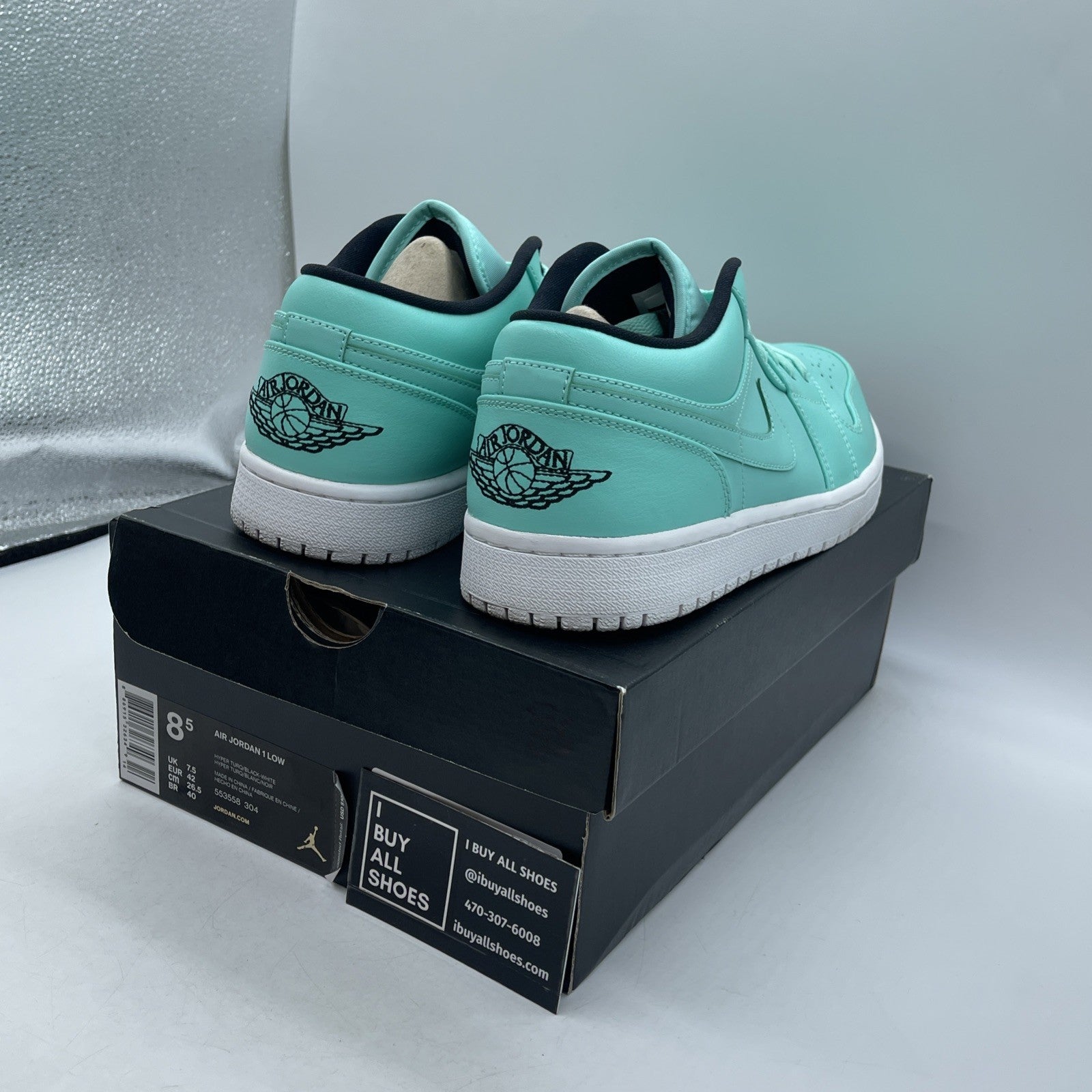 Size 8.5 - Air Jordan 1 Low Hyper Turquoise (553558-304)