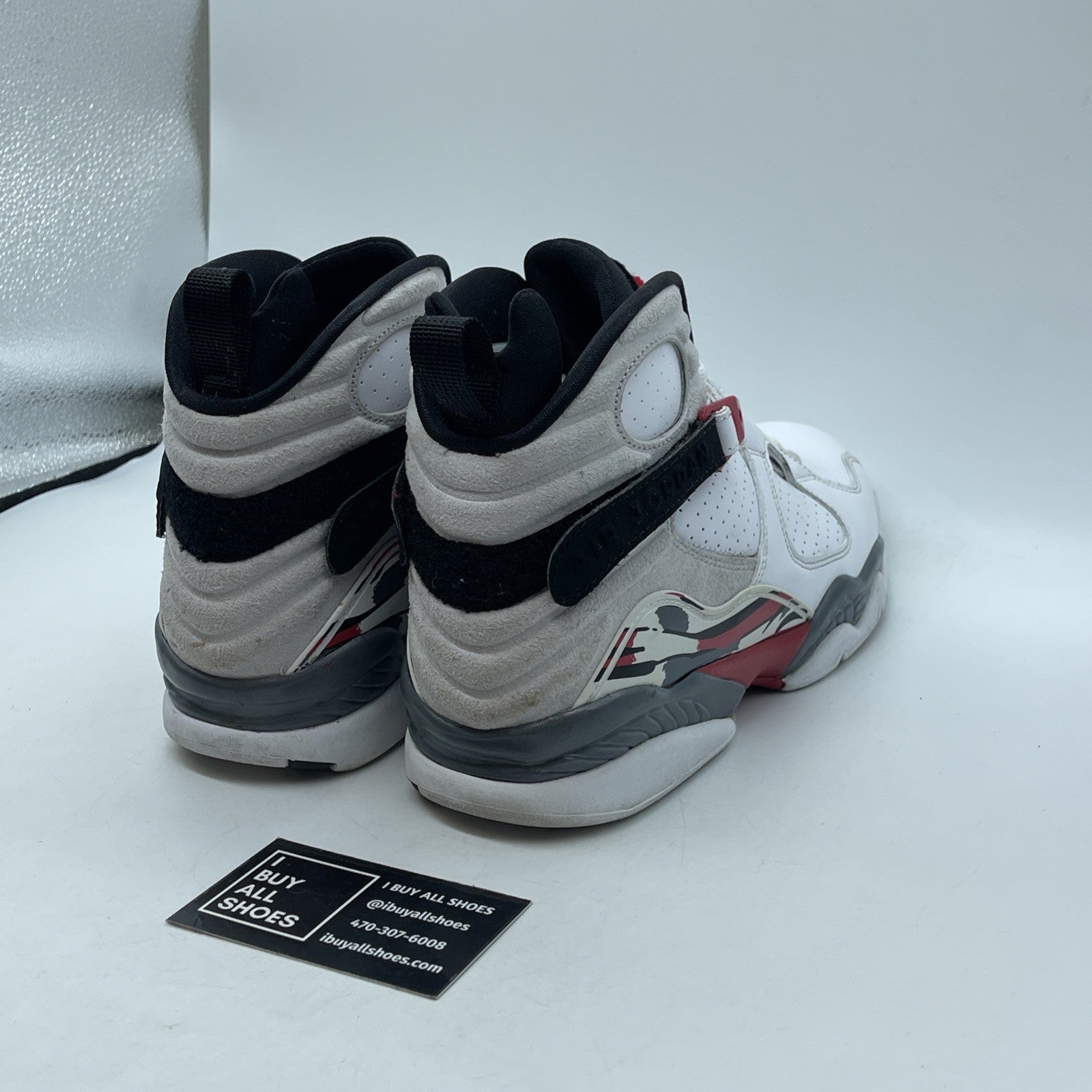 Size 9 - Jordan 8 Retro White 2013 Grey Suede Leather (305381-103)
