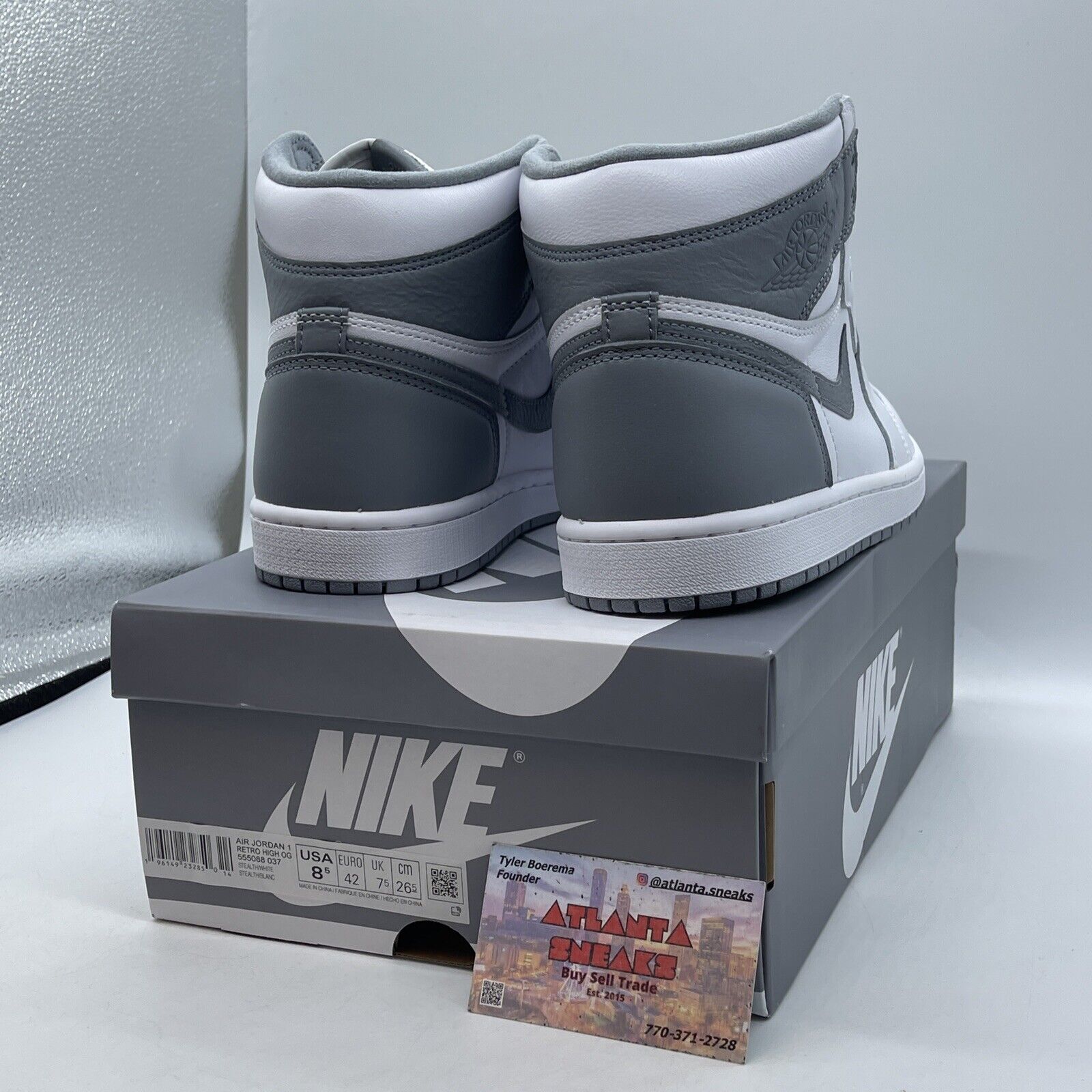 Size 8.5 - Jordan 1 Retro High OG Stealth Grey White Leather (555088-037)