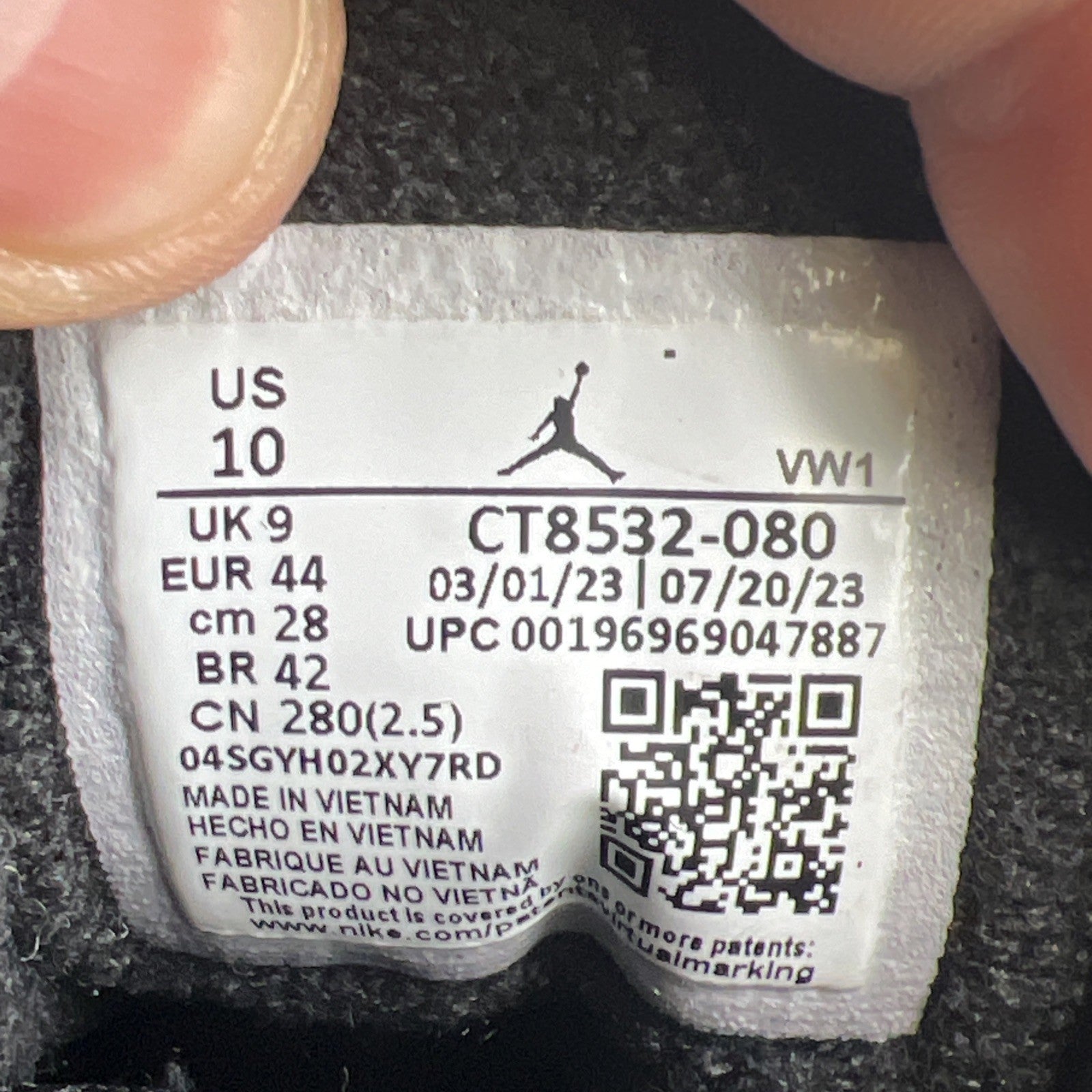 Size 10 - Air Jordan 3 Retro 2023 Mid Fear (CT8532-080)