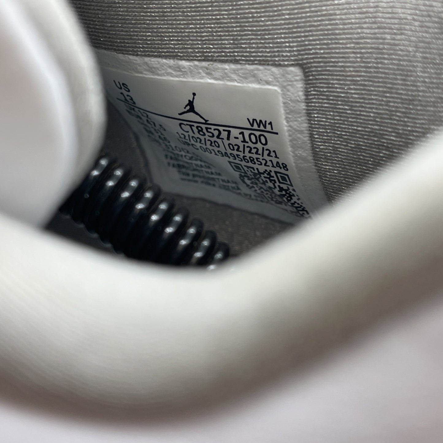 Size 13 - Air Jordan 4 Retro Mid White Oreo (CT8527-100)