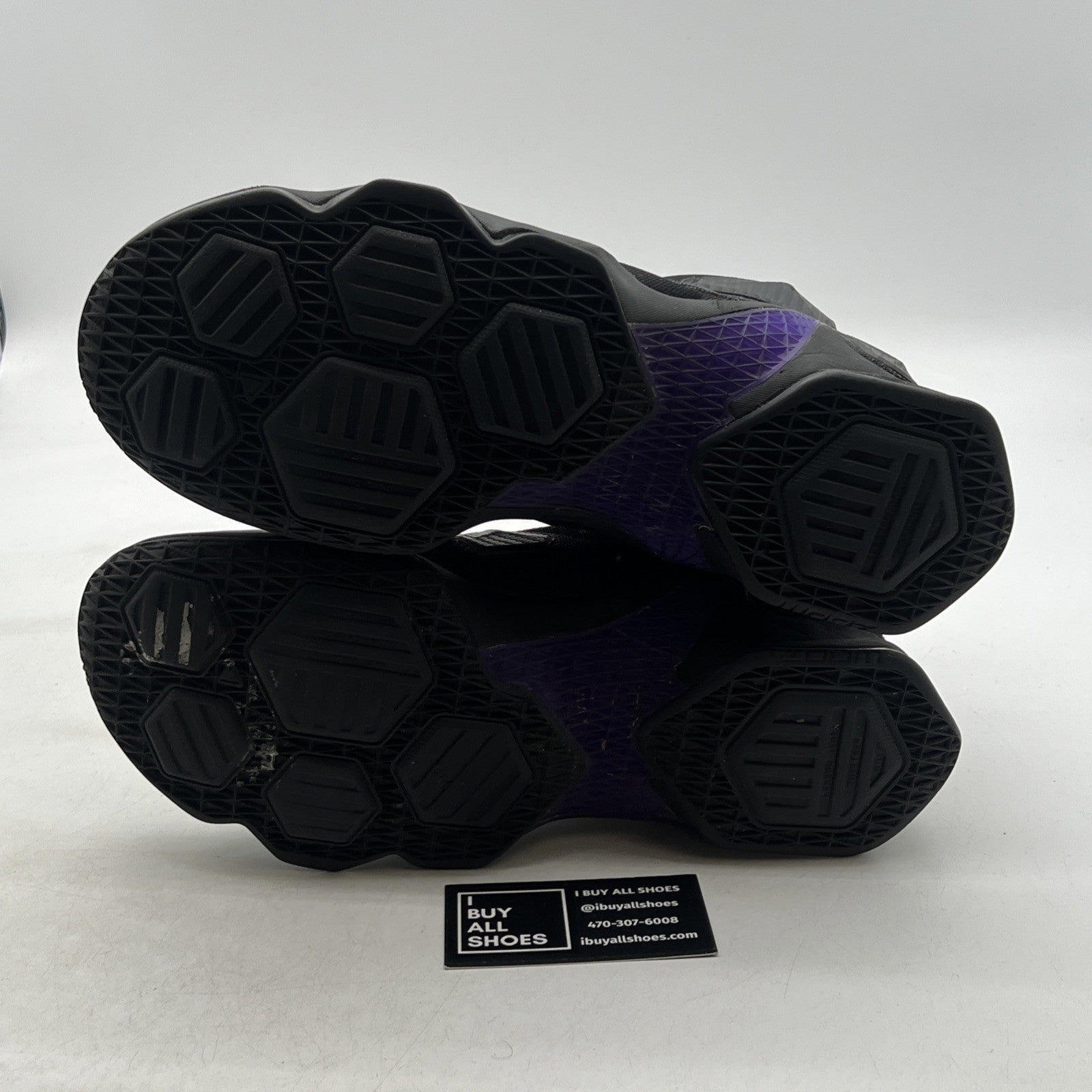 Size 10.5 - Nike LeBron 13 Pot of Gold (807219-007)