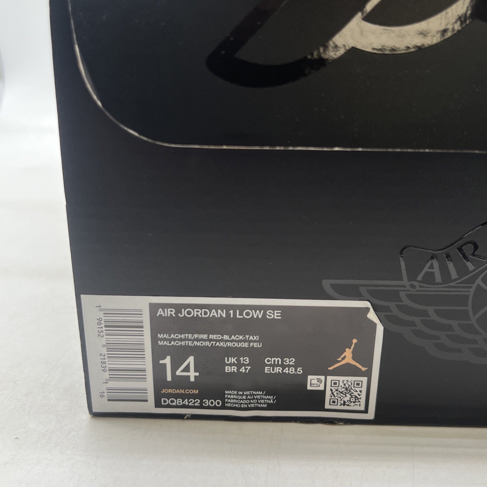 Size 14 - Air Jordan 1 SE Low Christmas (DQ8422-300)