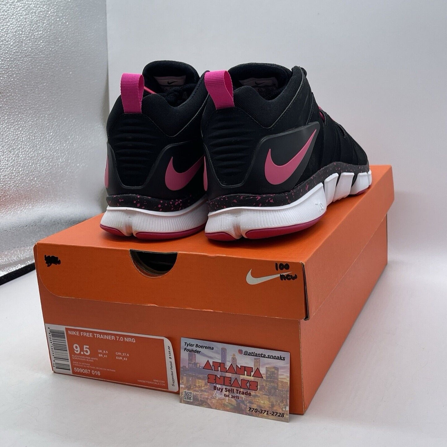 Size 9.5 - Nike Free Run Trainers 7.0  Black Pink White Leather (599087-016)