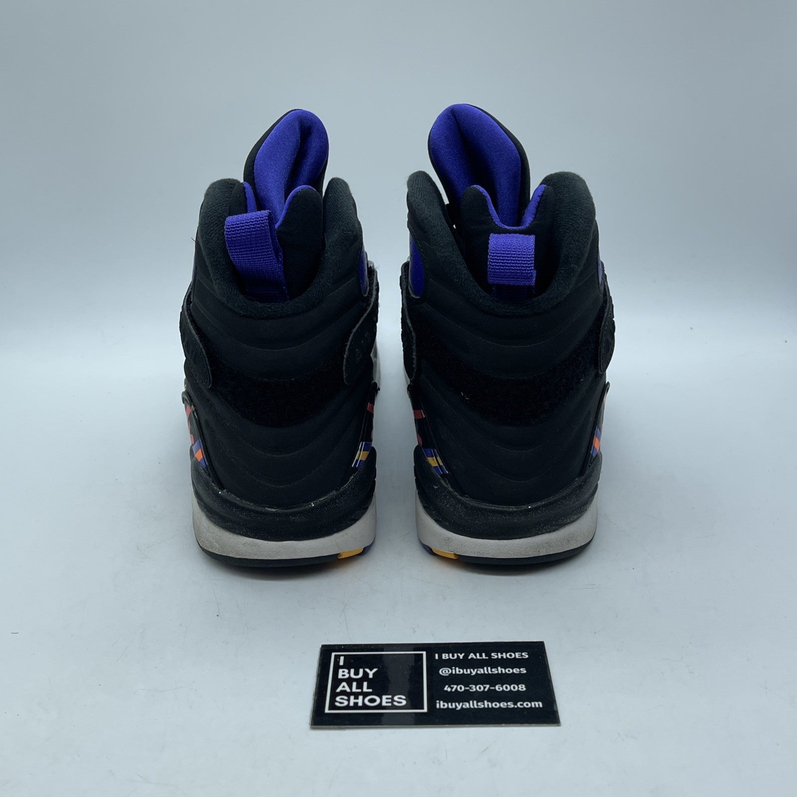 Size 9 - Air Jordan 8 Three-Peat White Black Purple Suede Leather (305381-142)