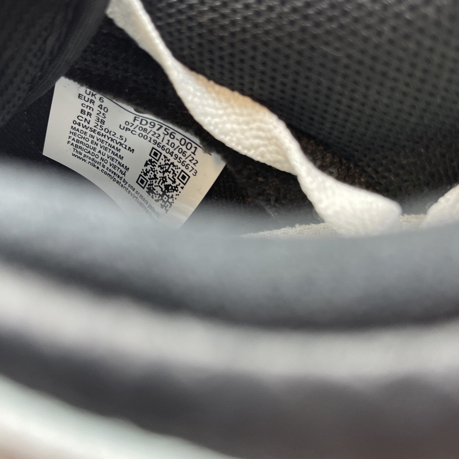 Size 7 - Nike Dunk Low Reverse Panda Neon Black Grey Leather (FD9756-001)