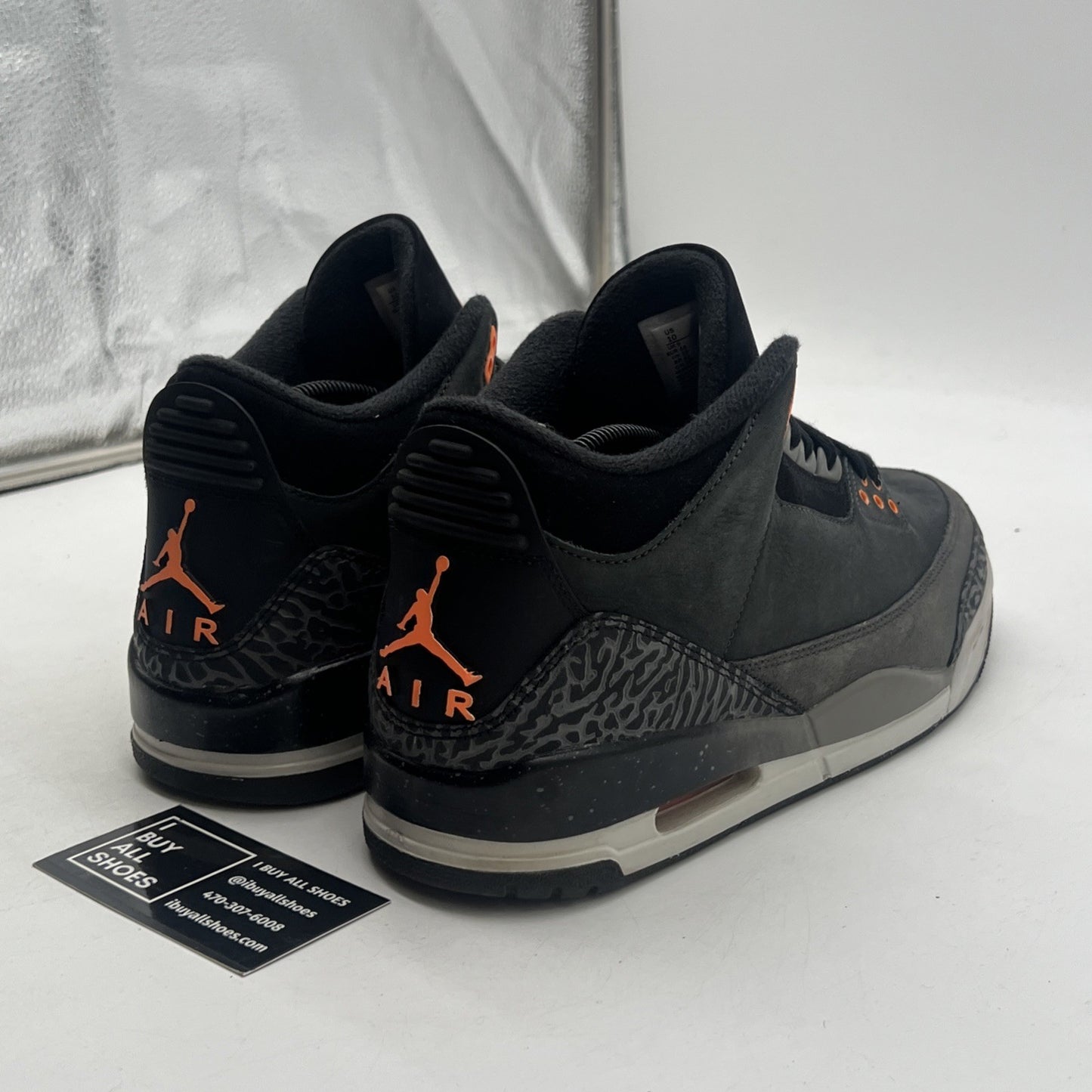 Size 10 - Air Jordan 3 Retro 2023 Mid Fear (CT8532-080)