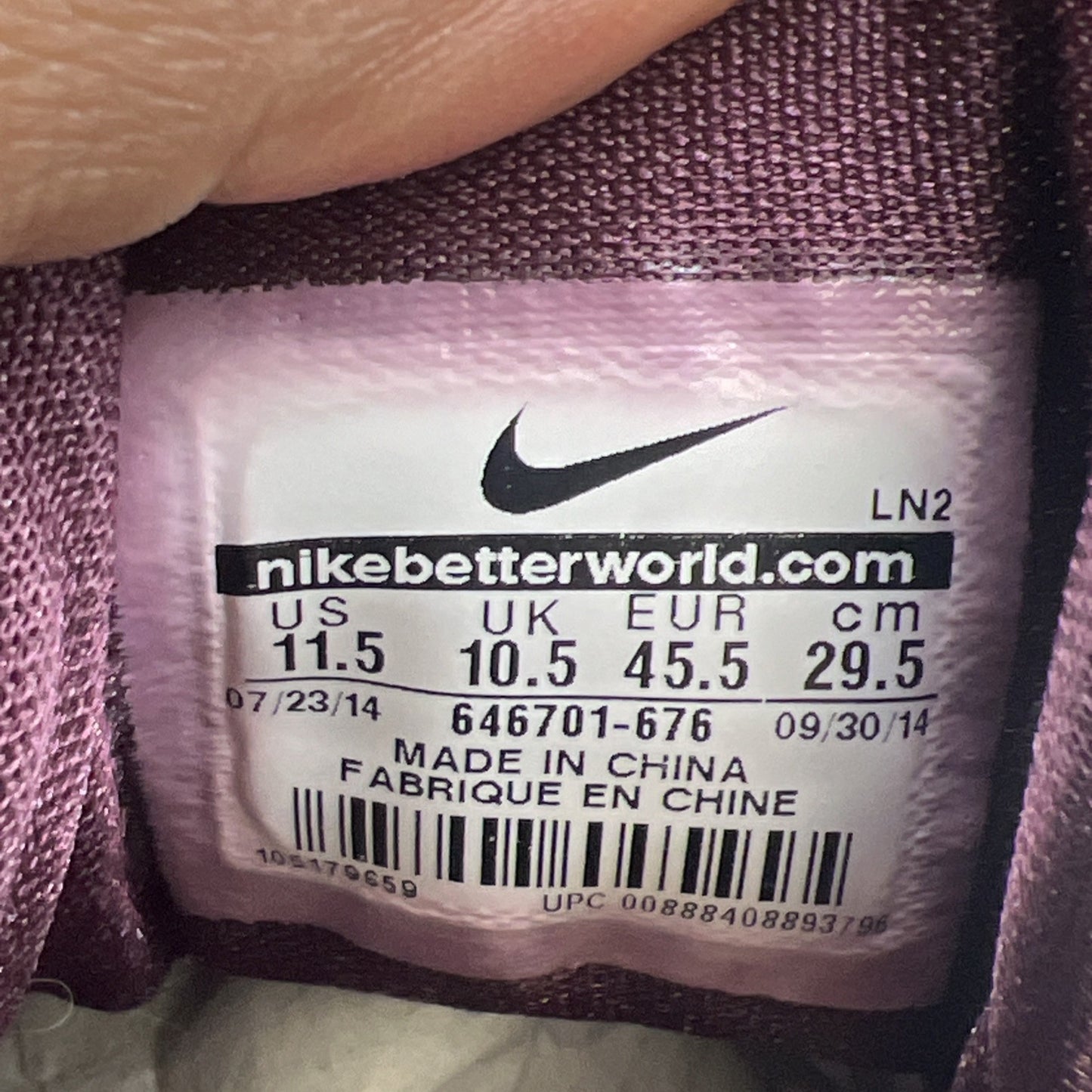 Size 11.5 - Nike Kobe 9 EM Silk - (646701-676)