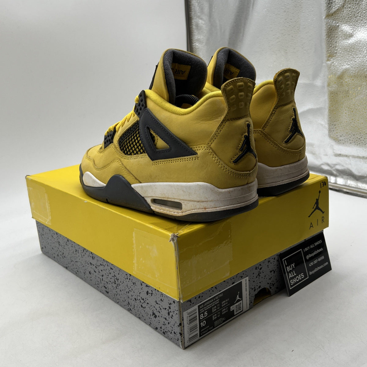 Size 8.5 - Air Jordan 4 Retro Mid Lightning (CT8527-700)